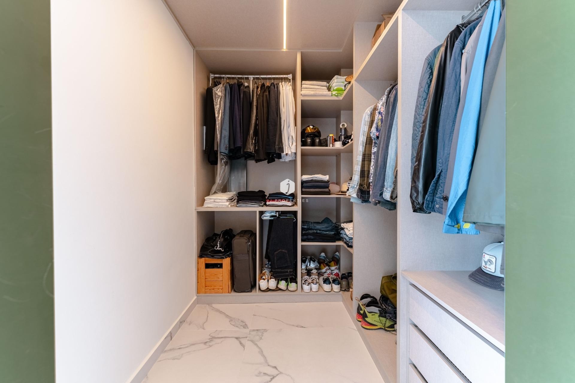 Resale - Villa -
San Miguel de Salinas - Bellavista