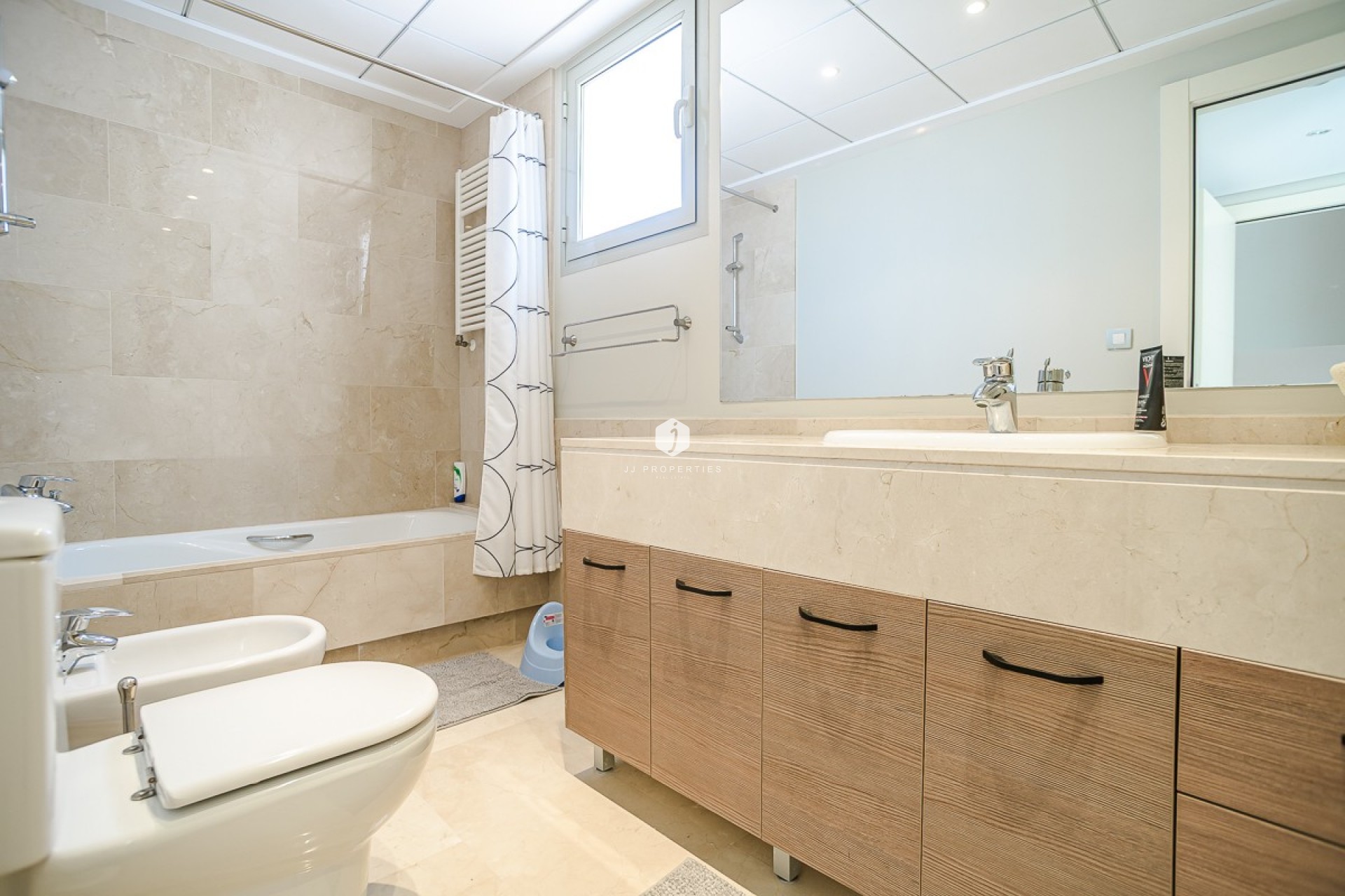 Resale - Villa -
San Miguel de Salinas - Inland