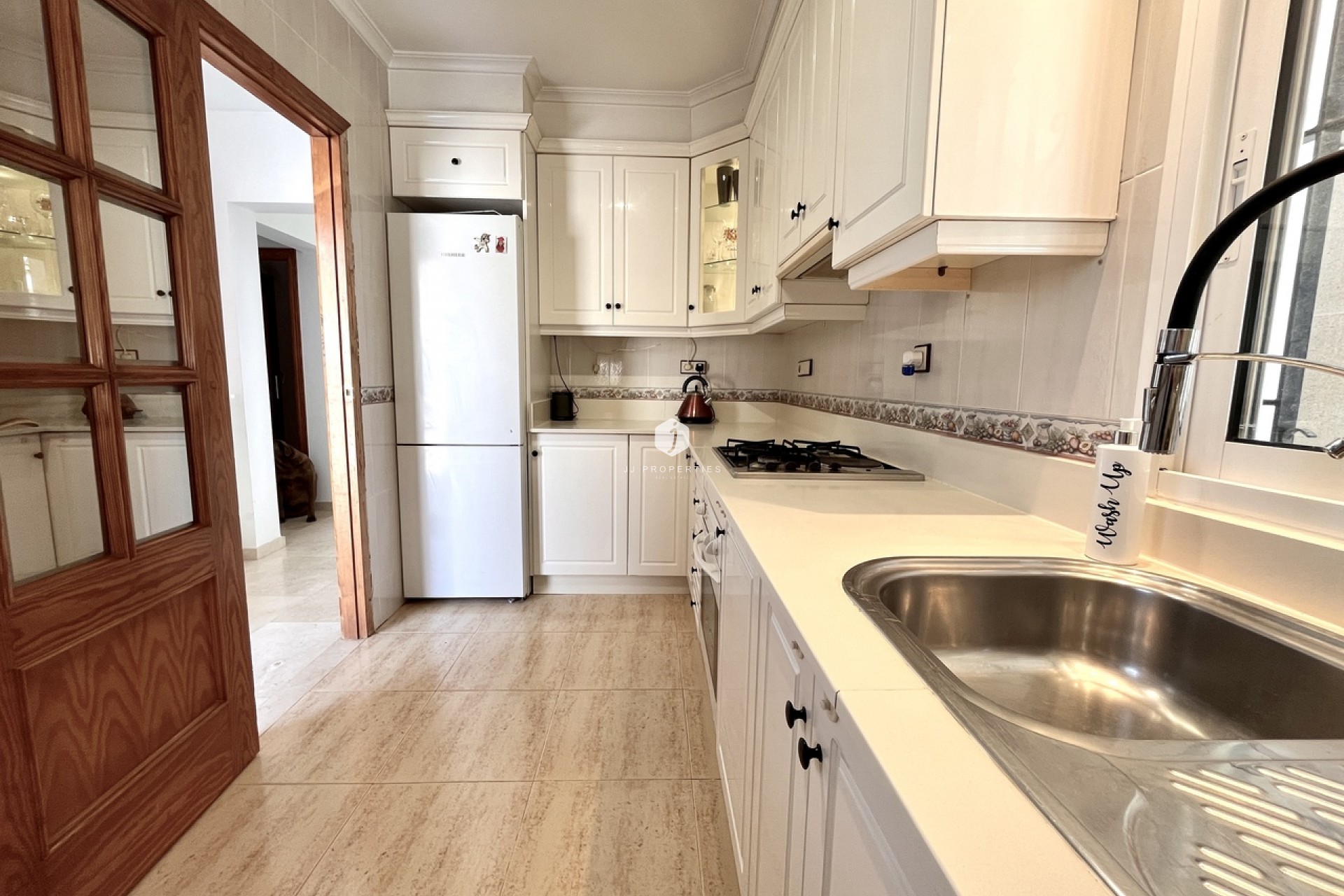 Resale - Villa -
San Miguel de Salinas - Inland