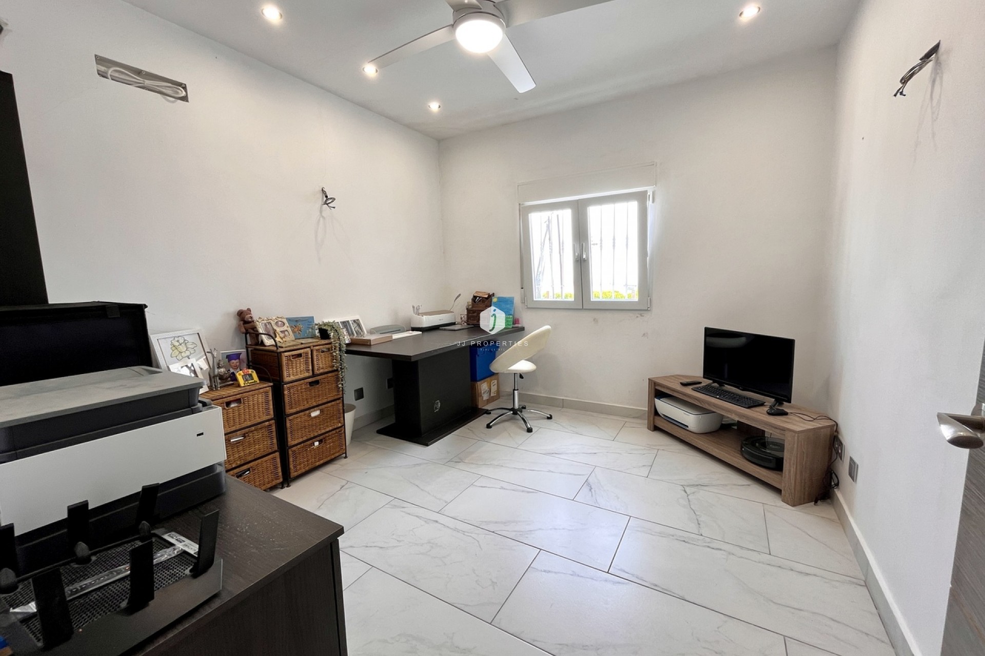 Resale - Villa -
San Miguel de Salinas - Inland