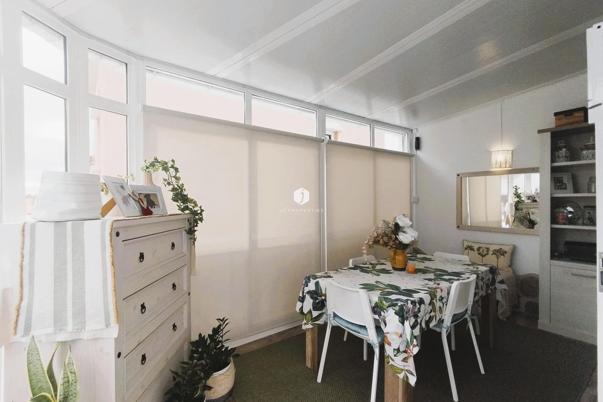 Resale - Villa -
San Miguel de Salinas - Inland