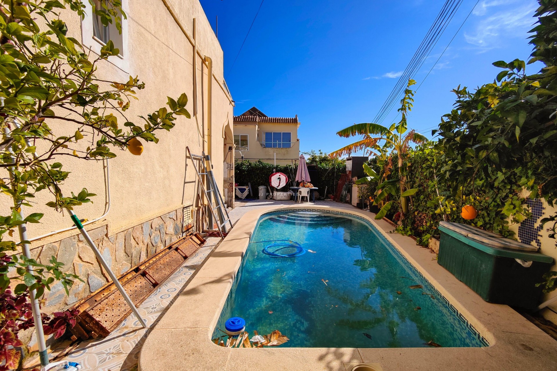 Resale - Villa -
San Miguel de Salinas - Inland