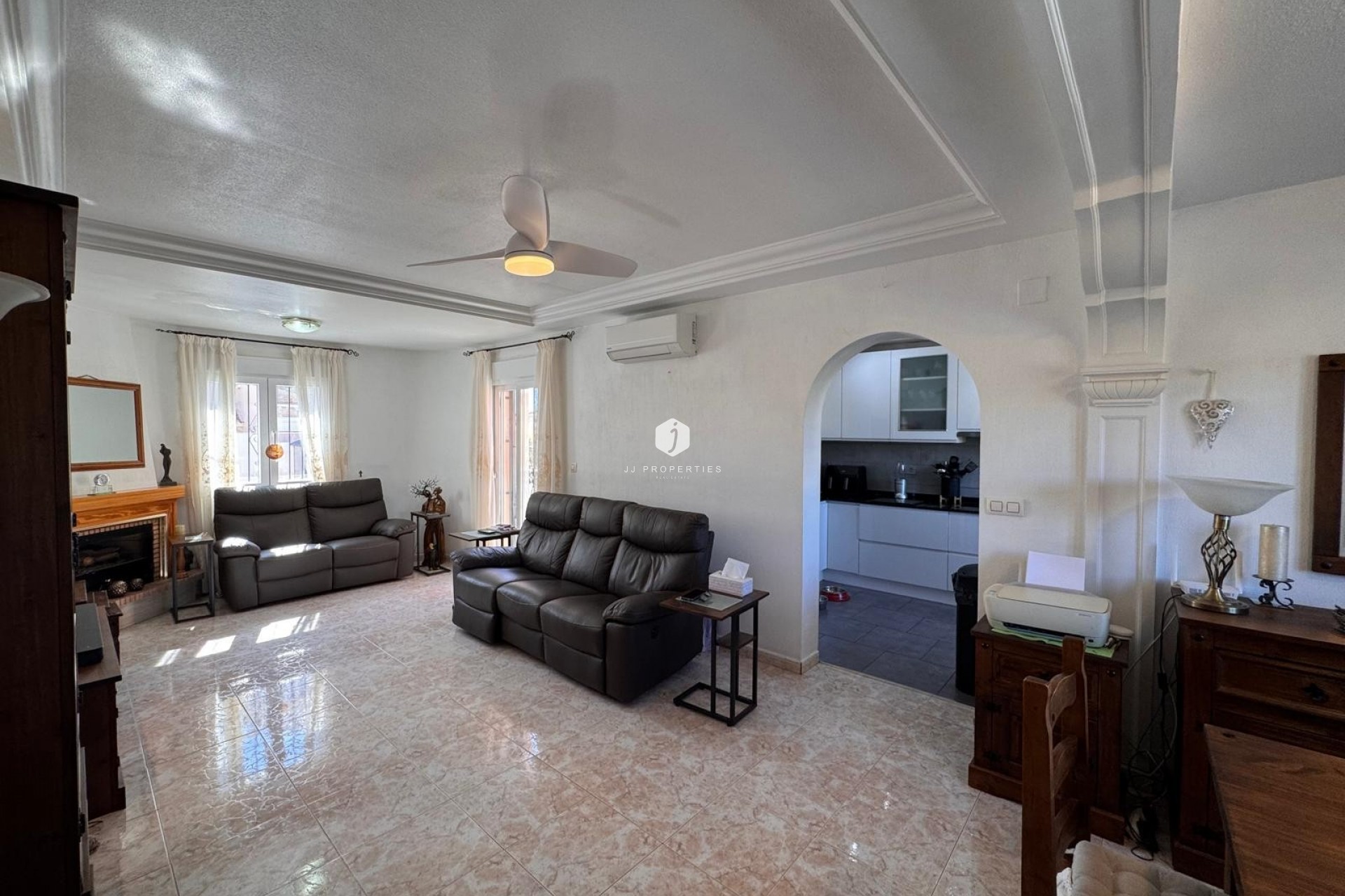 Resale - Villa -
San Miguel de Salinas - Inland