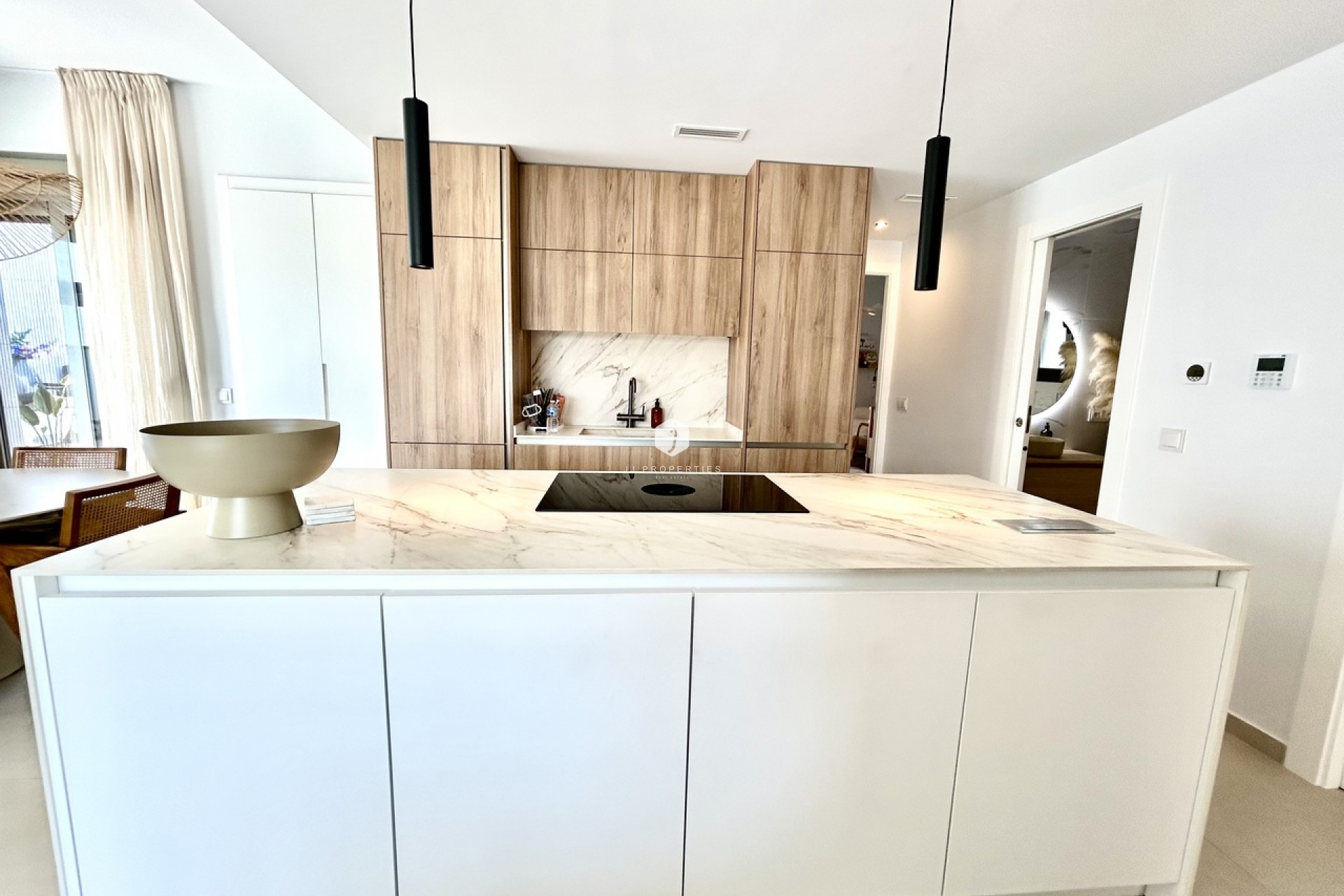 Resale - Villa -
San Miguel de Salinas - Inland