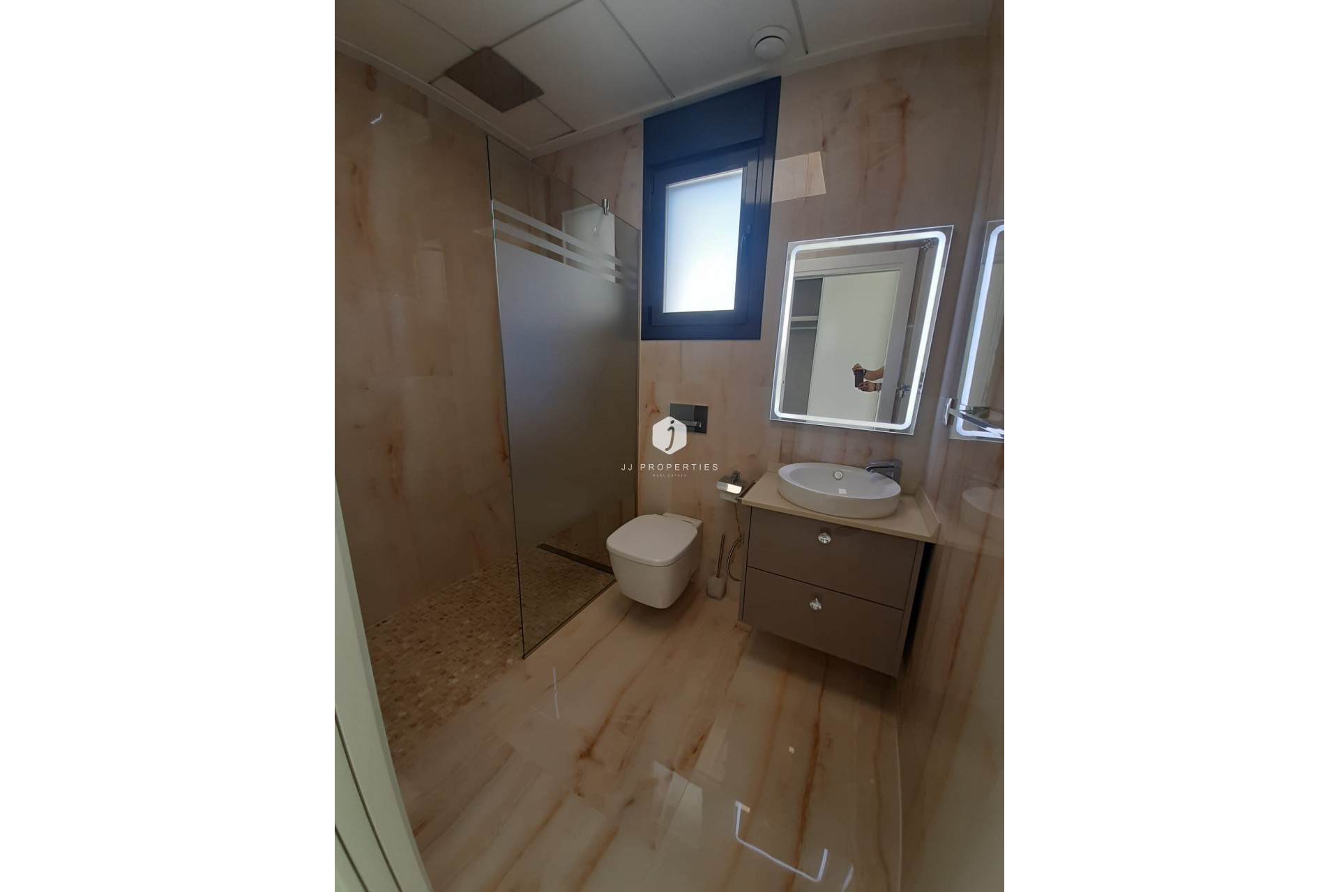 Resale - Villa -
San Miguel de Salinas - Inland