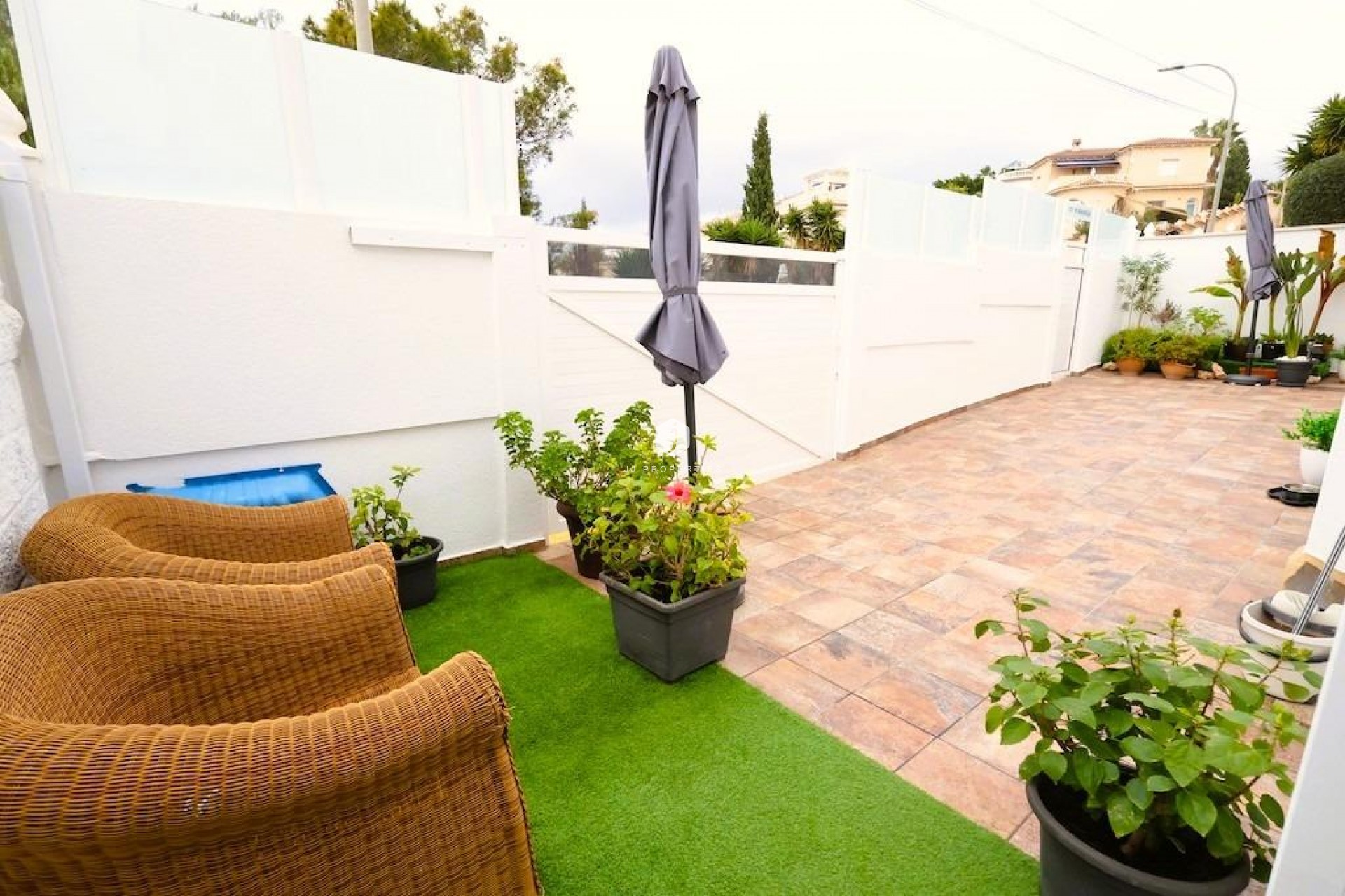 Resale - Villa -
San Miguel de Salinas - Inland