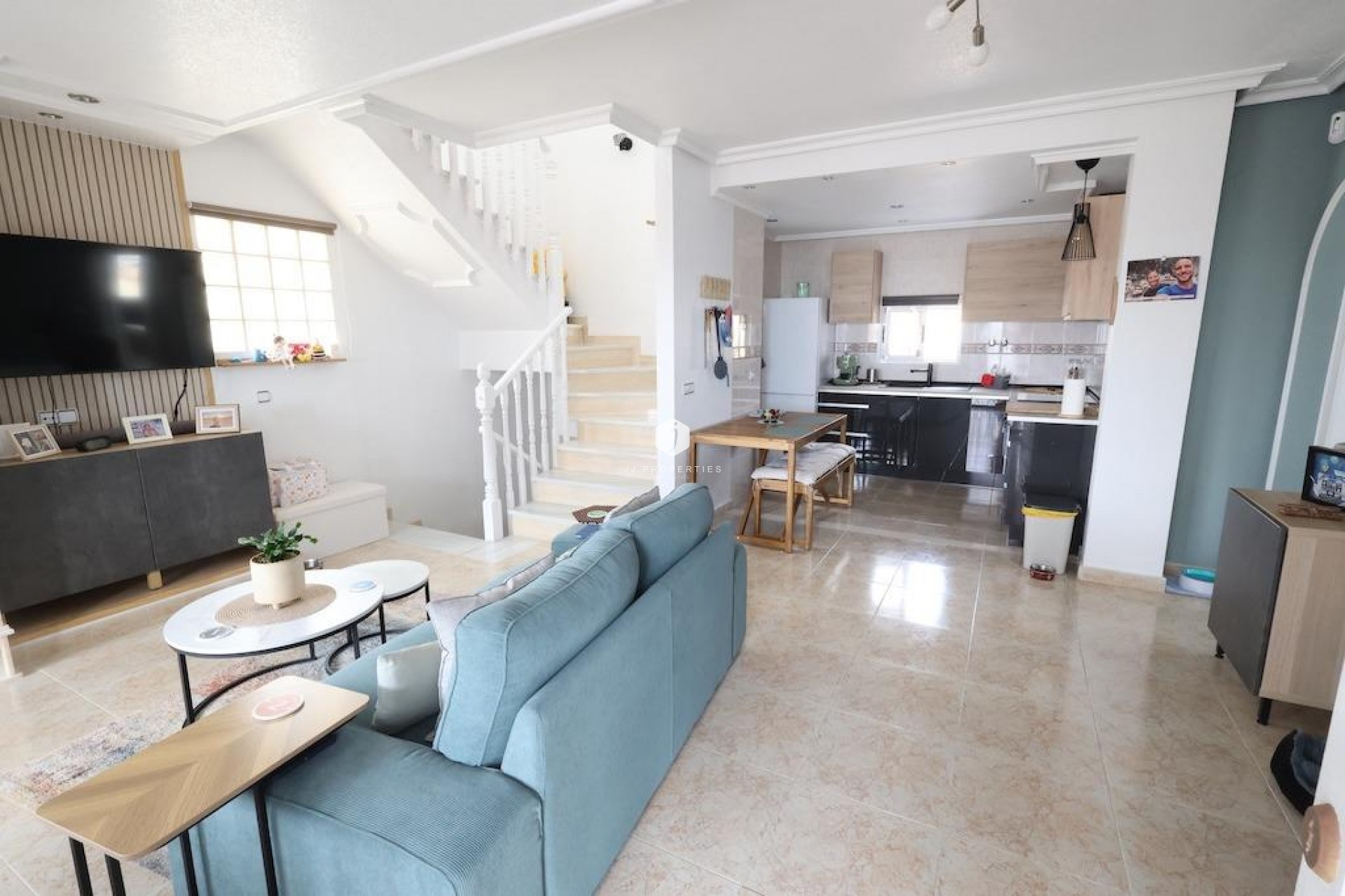 Resale - Villa -
San Miguel de Salinas - Inland