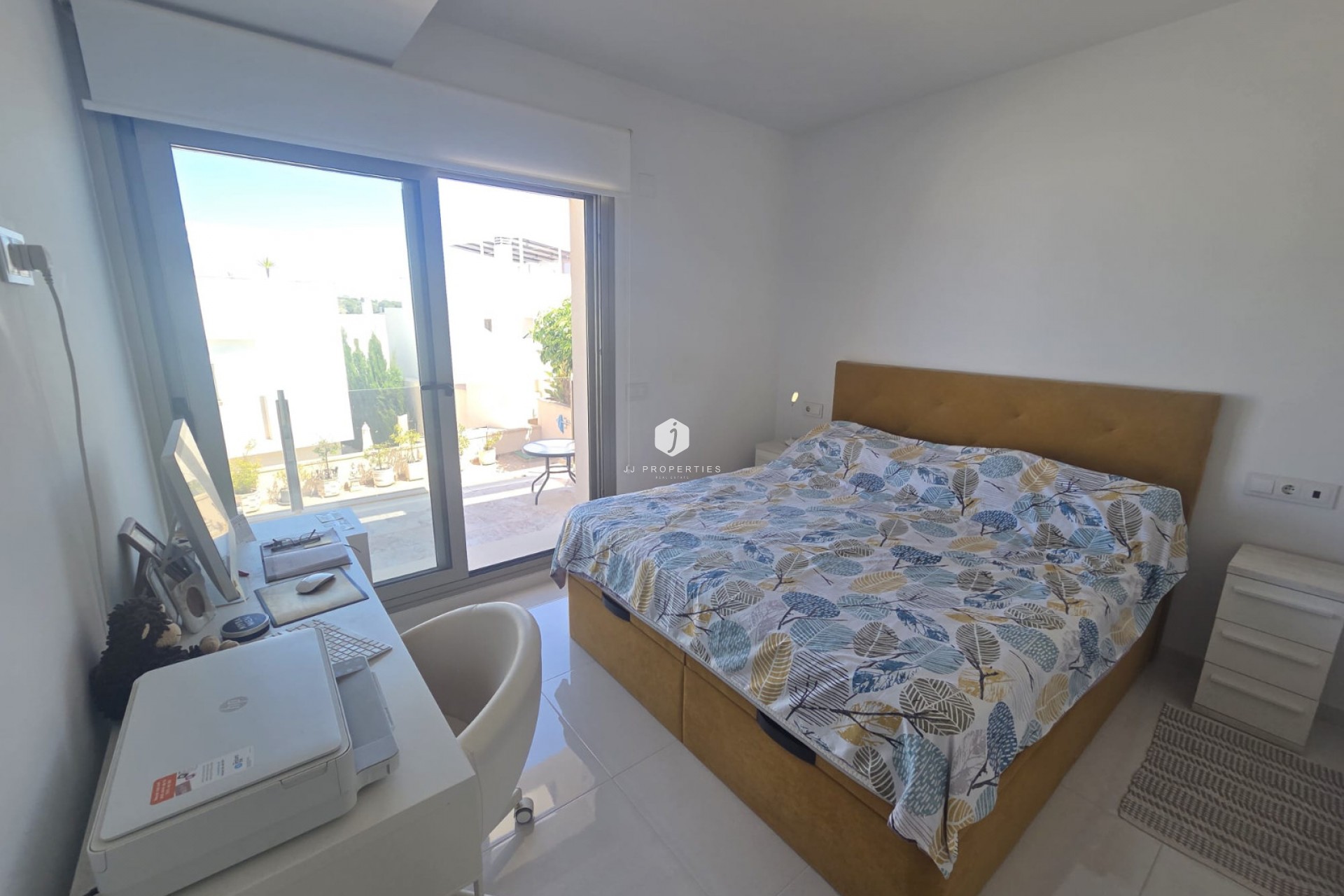 Resale - Villa -
San Miguel de Salinas - Inland