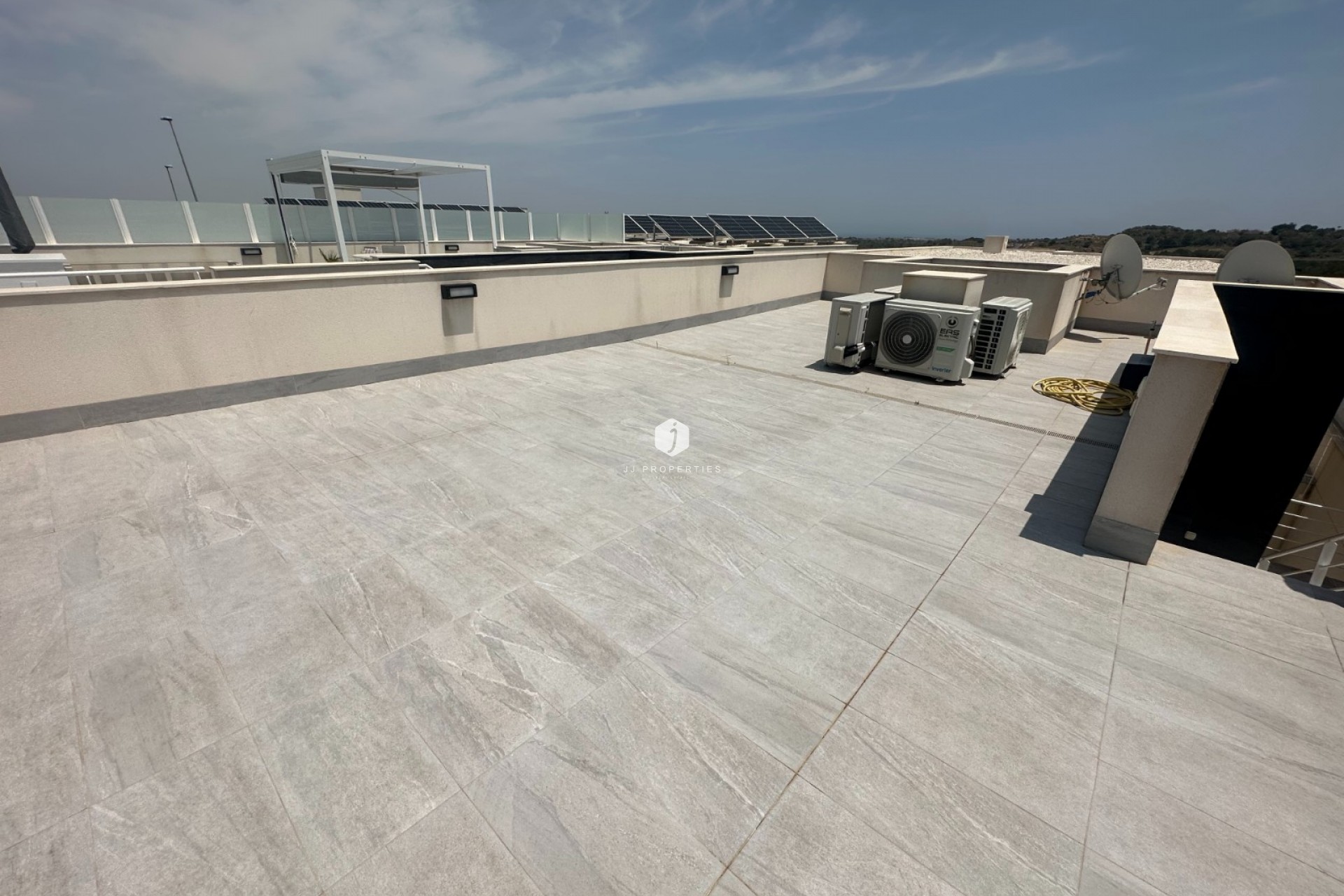 Resale - Villa -
San Miguel de Salinas - Inland