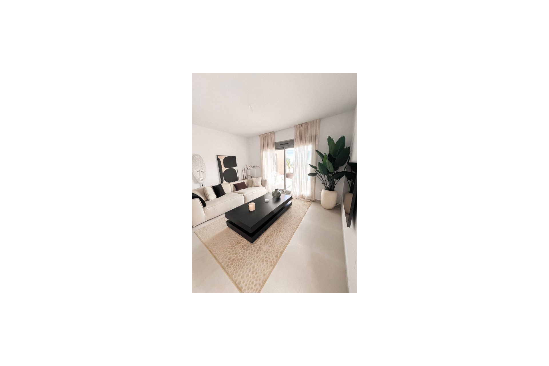 Resale - Villa -
San Miguel de Salinas - Inland