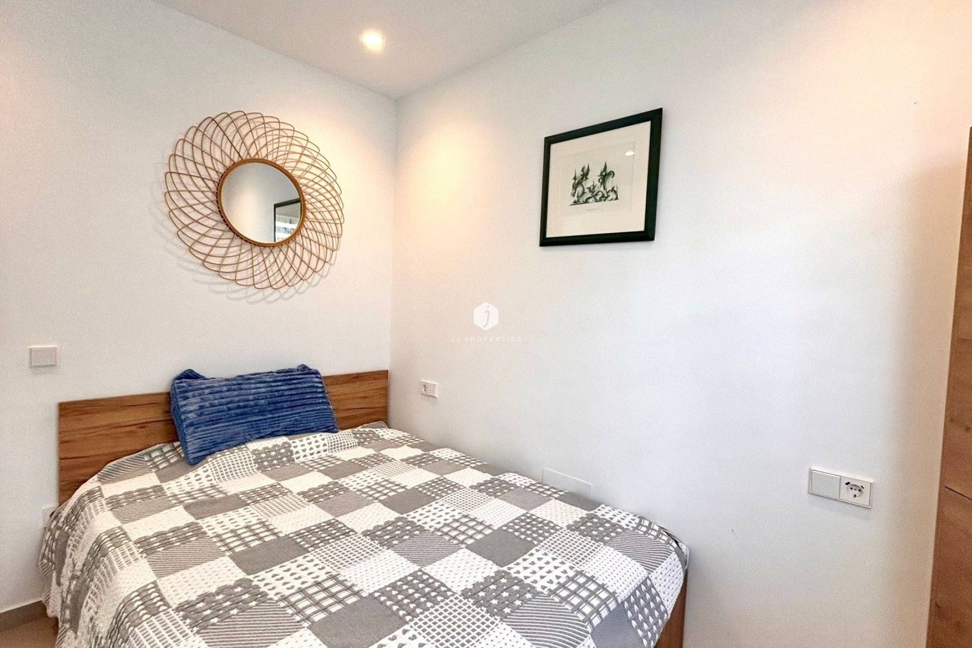 Resale - Villa -
San Miguel de Salinas - Urbanizacion Blue Lagoon