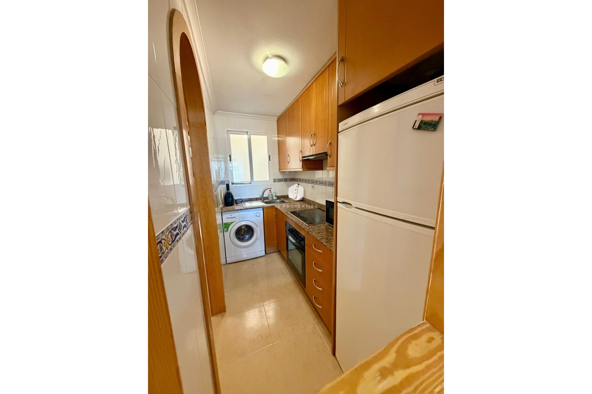 Resale - Villa -
Torrevieja - Centro