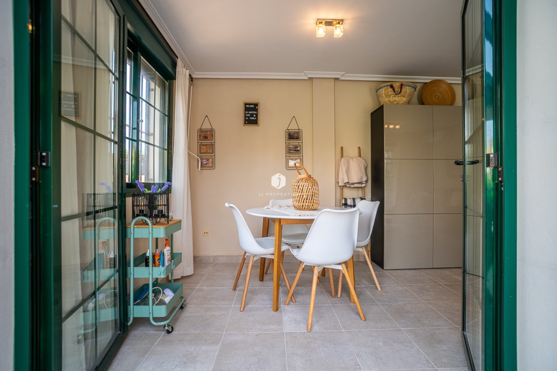 Resale - Villa -
Torrevieja - Costa Blanca