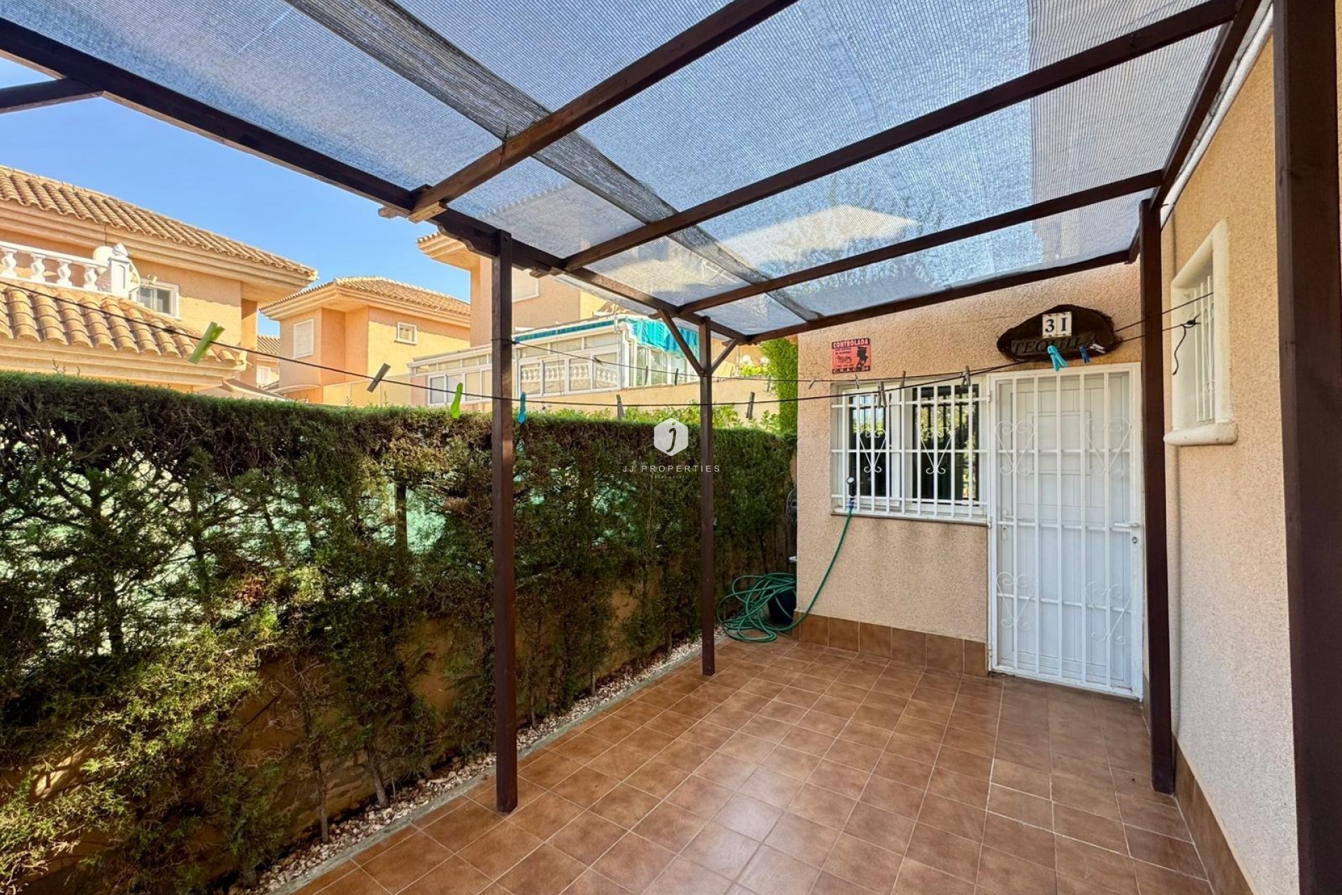 Resale - Villa -
Torrevieja - Costa Blanca