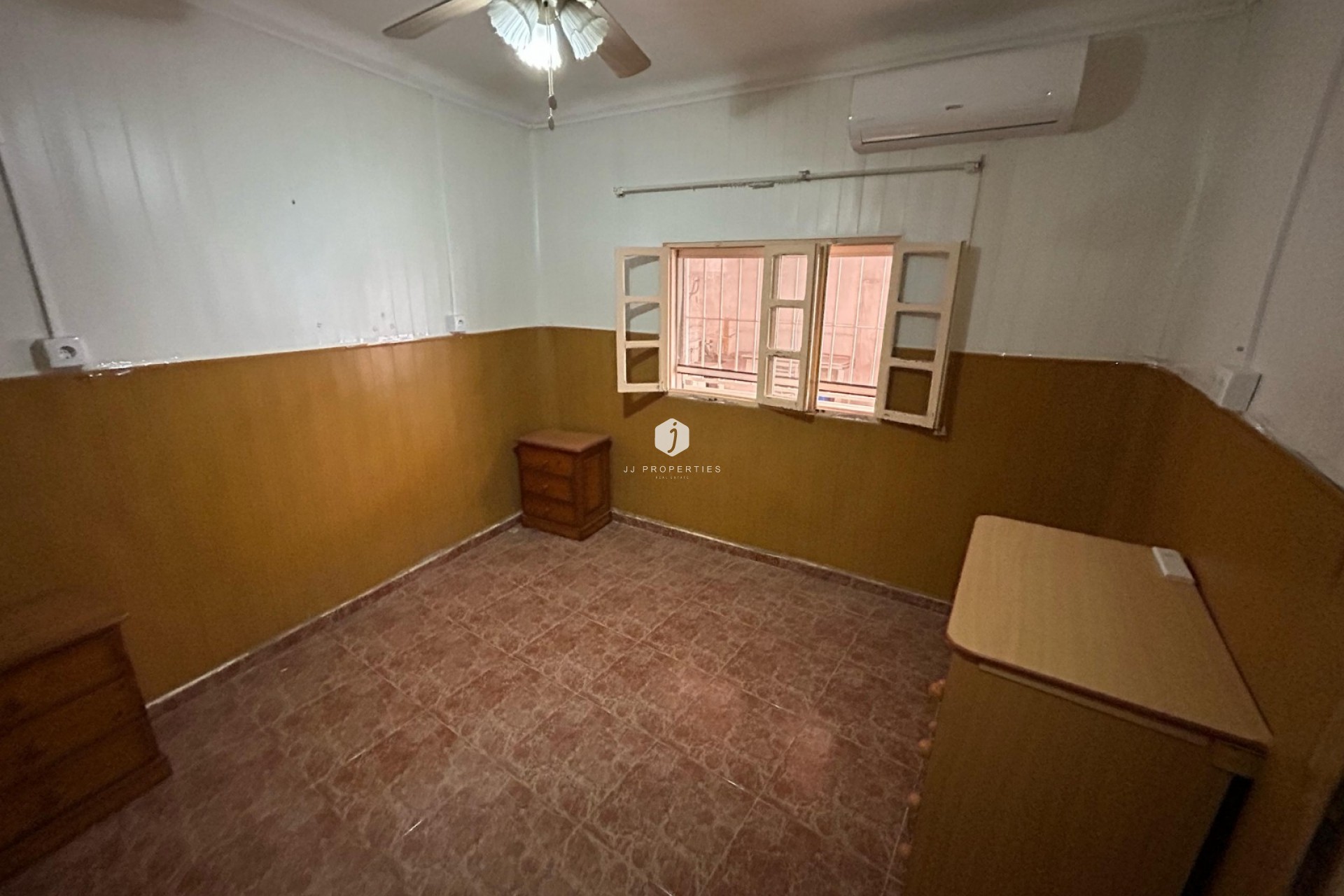 Resale - Villa -
Torrevieja - Costa Blanca