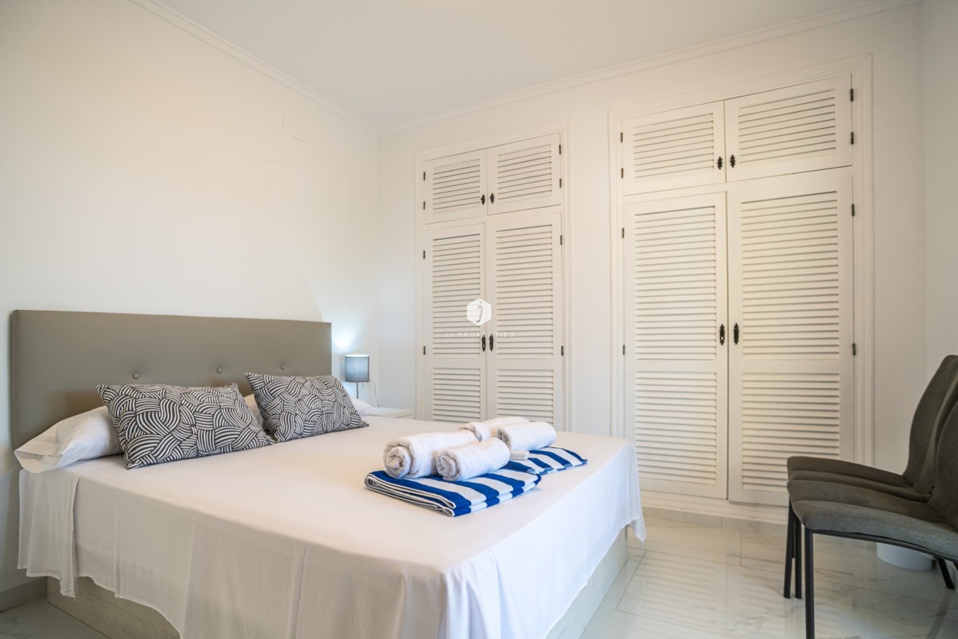 Resale - Villa -
Torrevieja - Costa Blanca