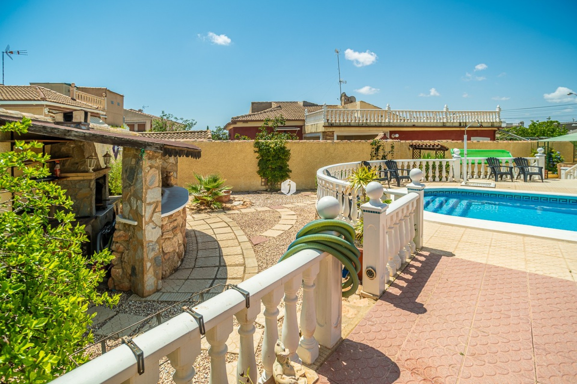 Resale - Villa -
Torrevieja - Costa Blanca