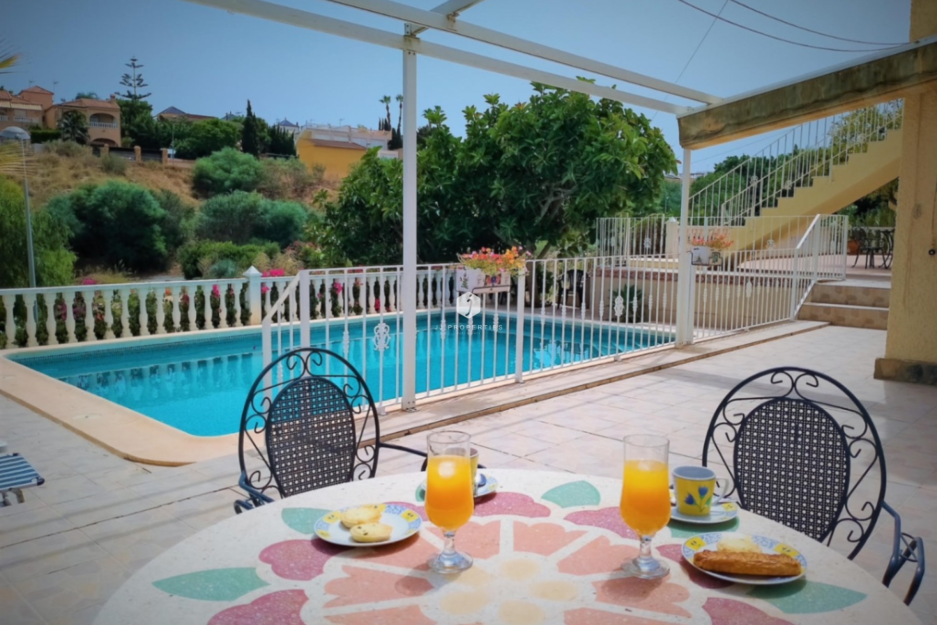 Resale - Villa -
Torrevieja - Costa Blanca