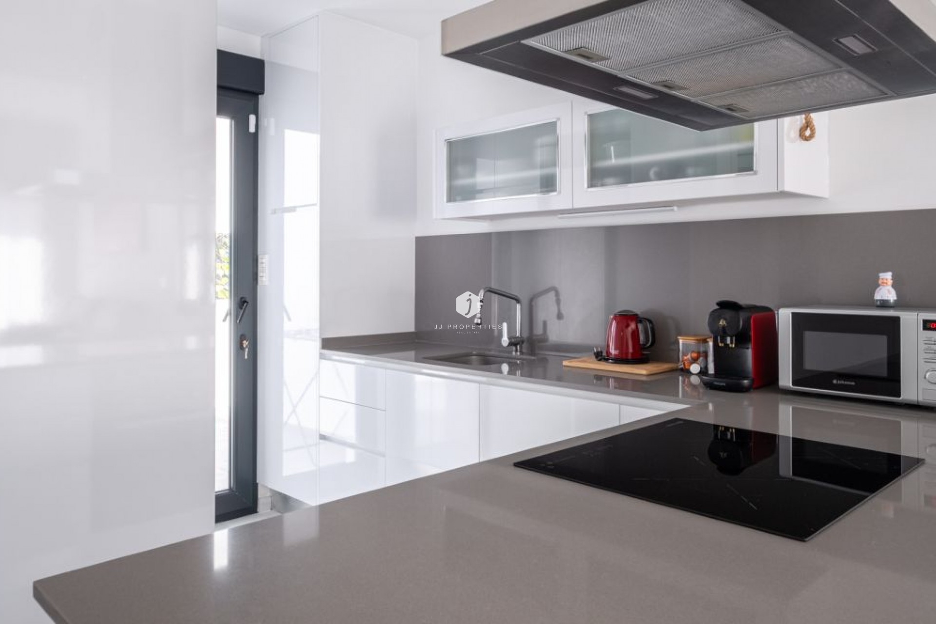 Resale - Villa -
Torrevieja - Costa Blanca