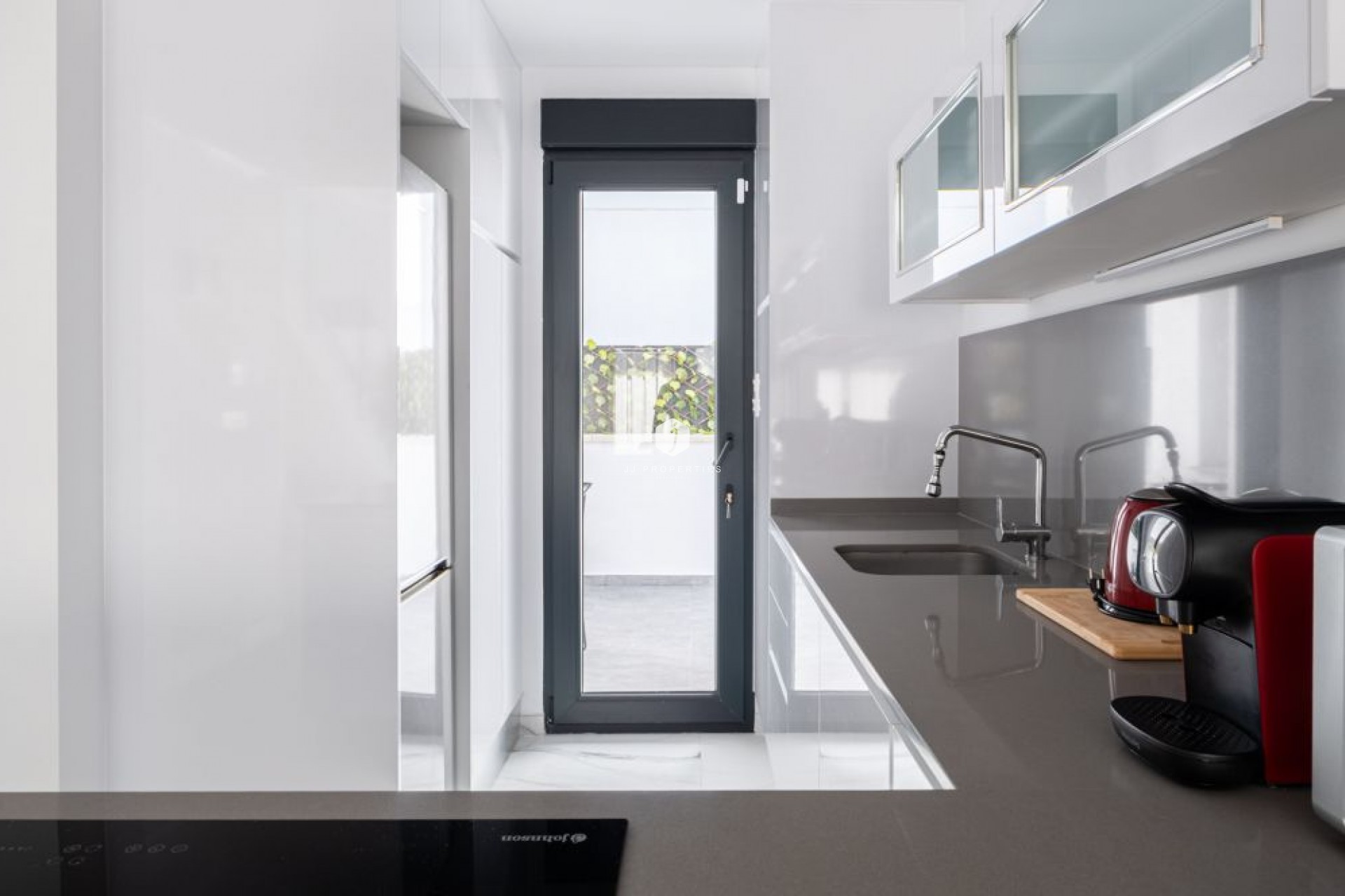 Resale - Villa -
Torrevieja - Costa Blanca