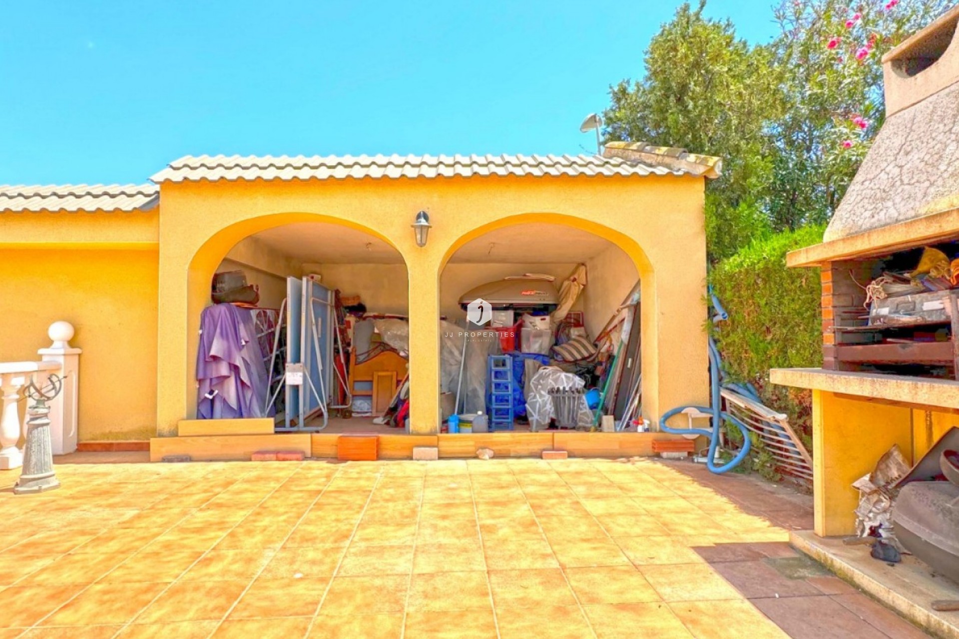Resale - Villa -
Torrevieja - Costa Blanca