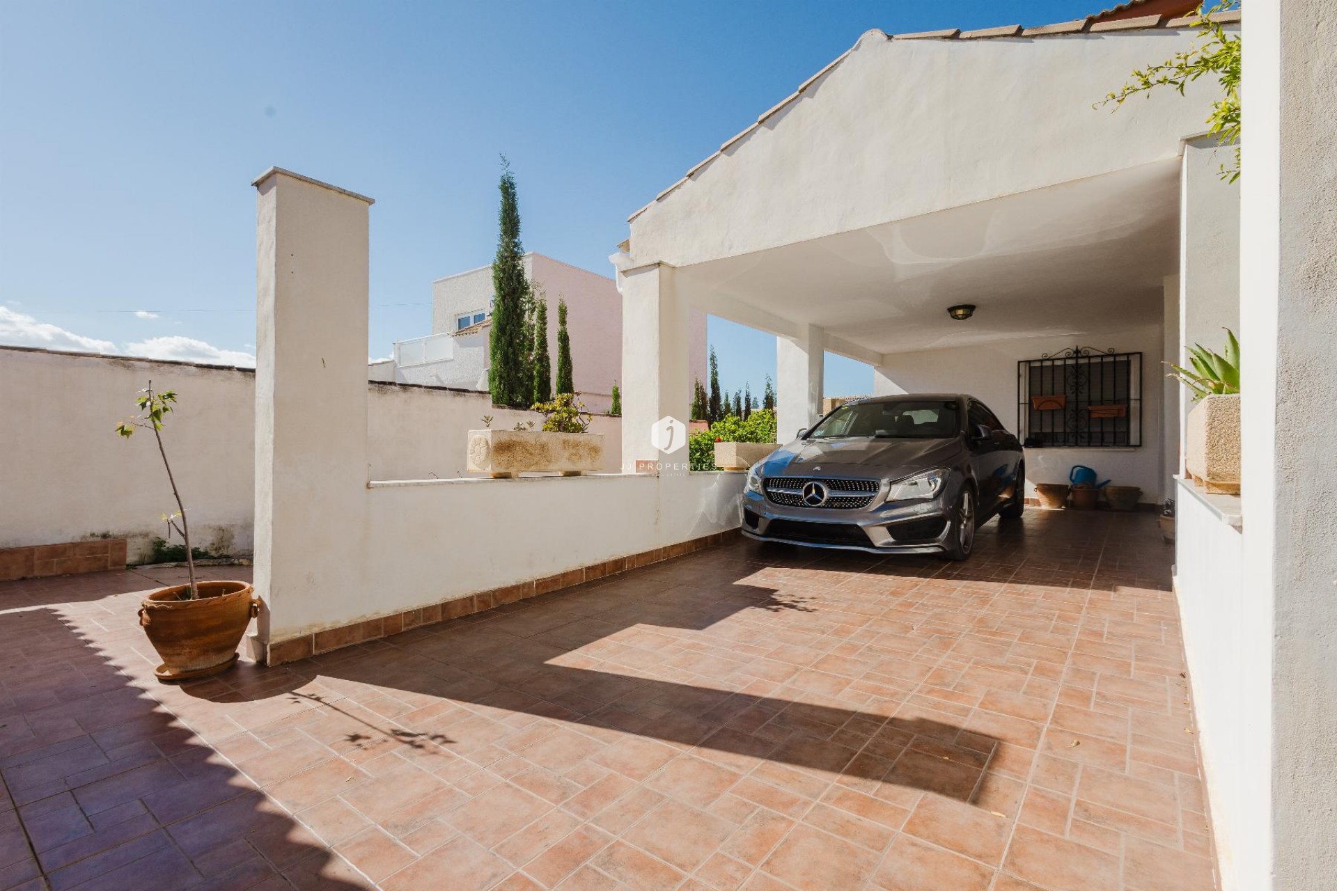 Resale - Villa -
Torrevieja - Costa Blanca
