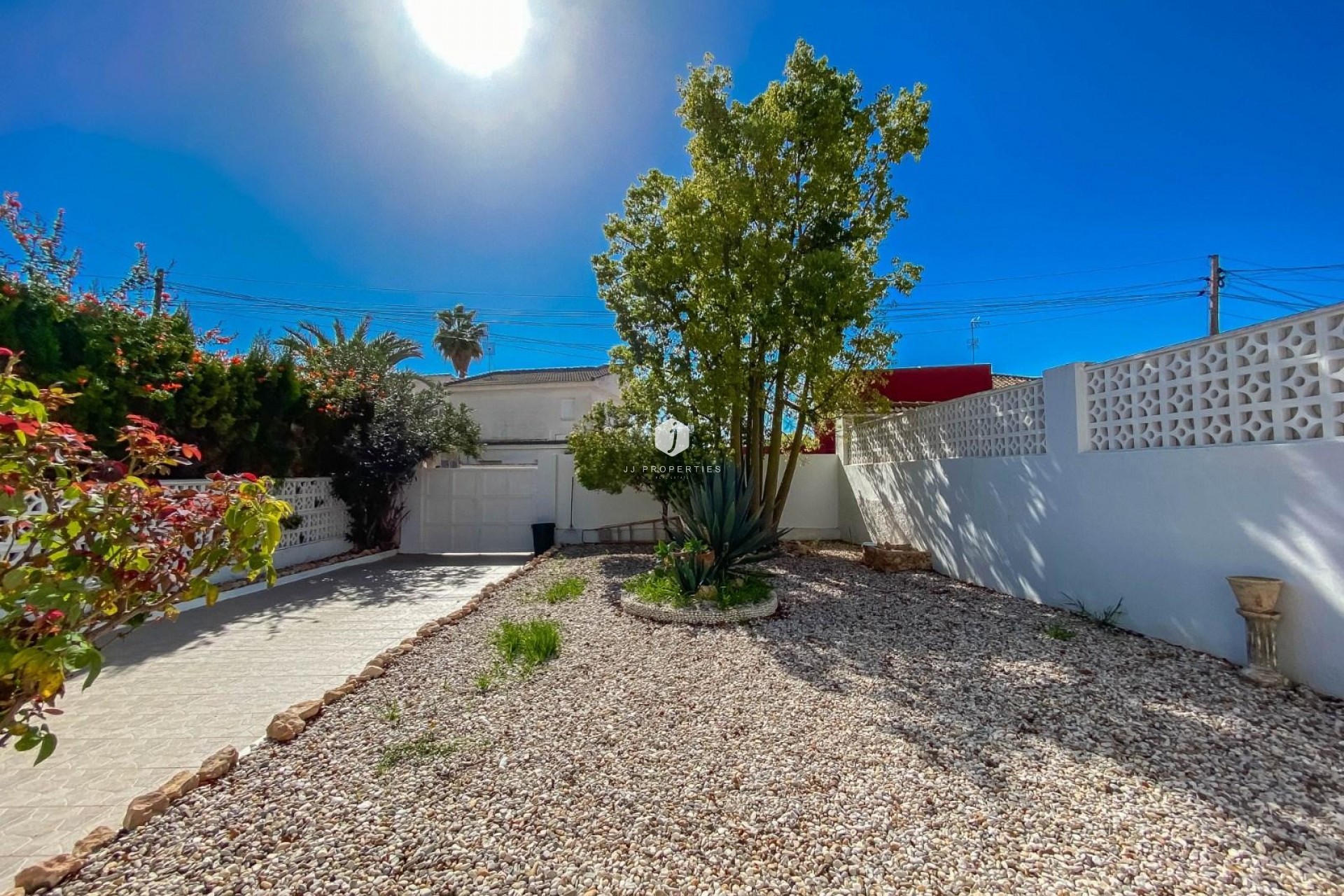 Resale - Villa -
Torrevieja - Costa Blanca