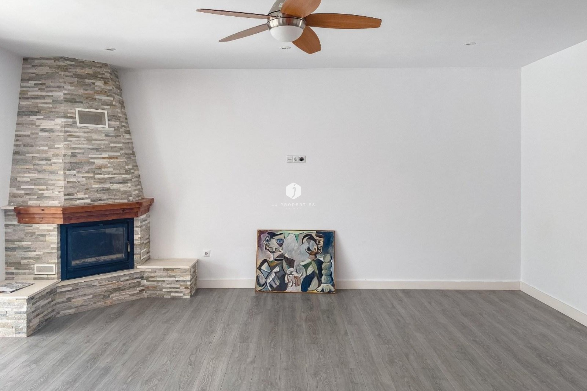 Resale - Villa -
Torrevieja - Costa Blanca