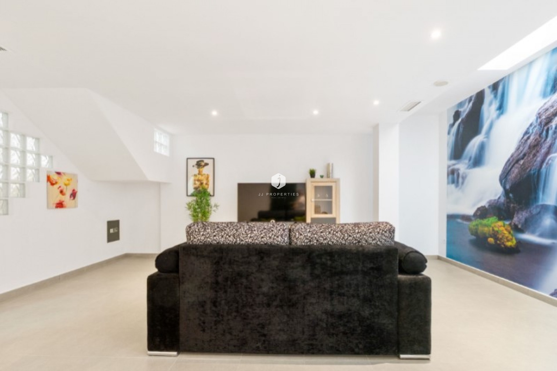 Resale - Villa -
Torrevieja - Costa Blanca