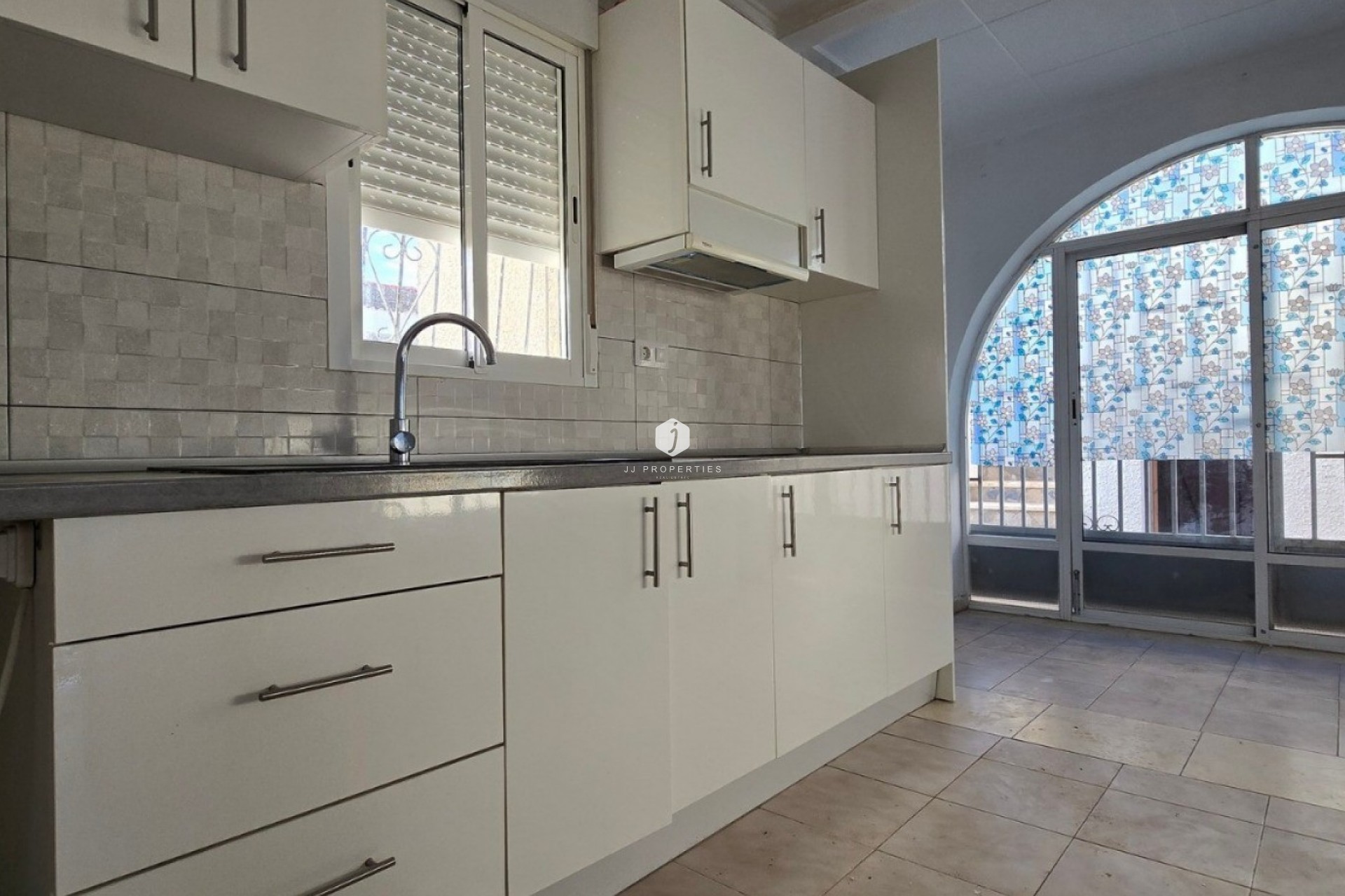 Resale - Villa -
Torrevieja - Costa Blanca