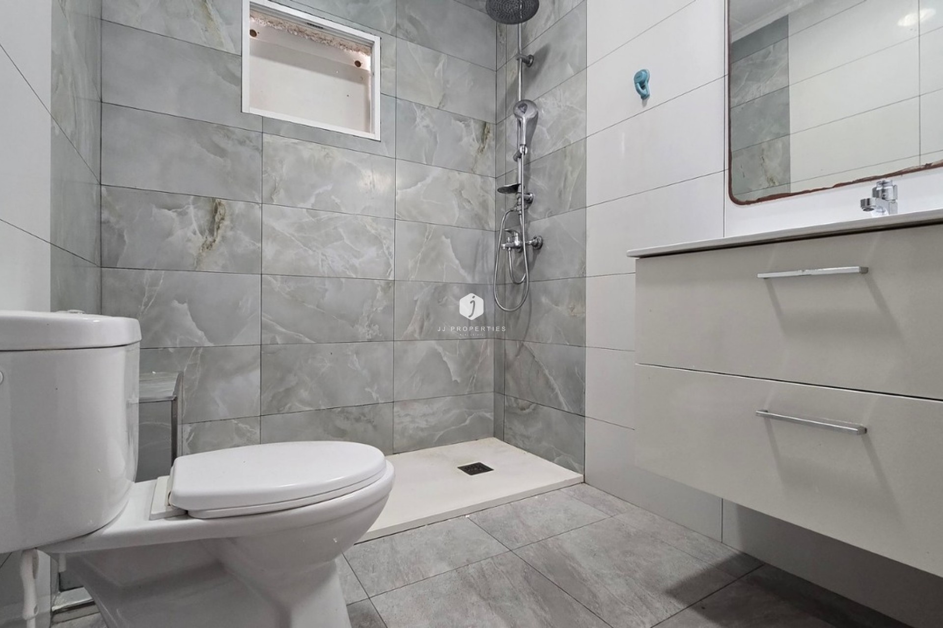 Resale - Villa -
Torrevieja - Costa Blanca