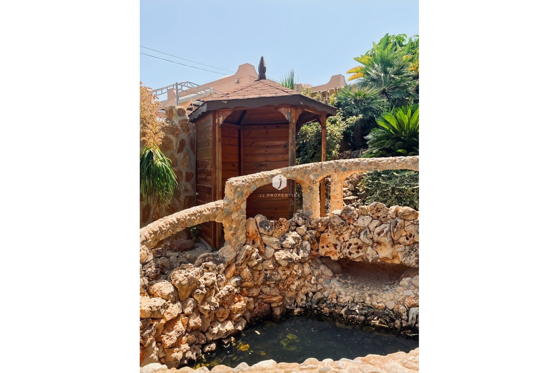 Resale - Villa -
Torrevieja - Costa Blanca