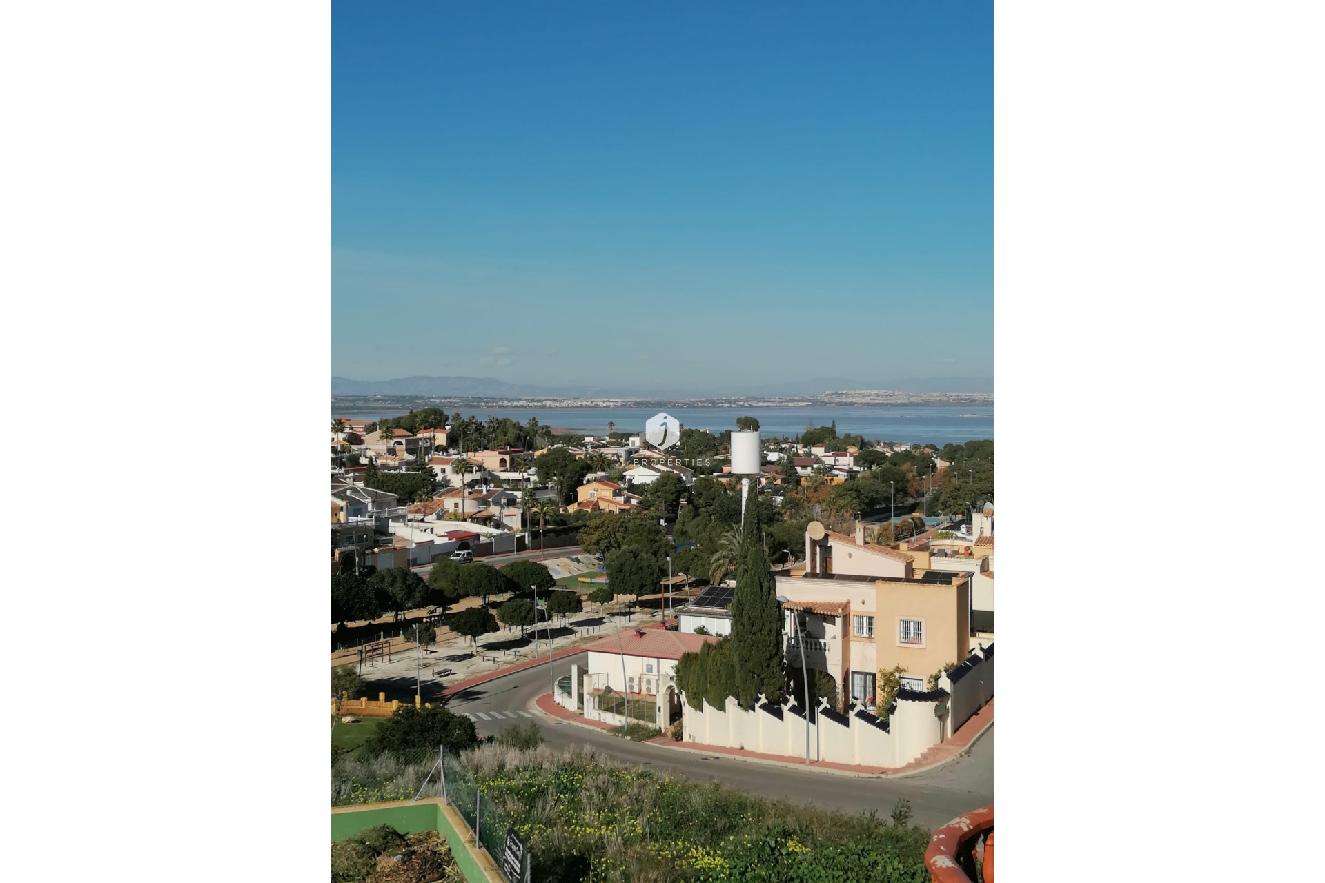 Resale - Villa -
Torrevieja - Costa Blanca
