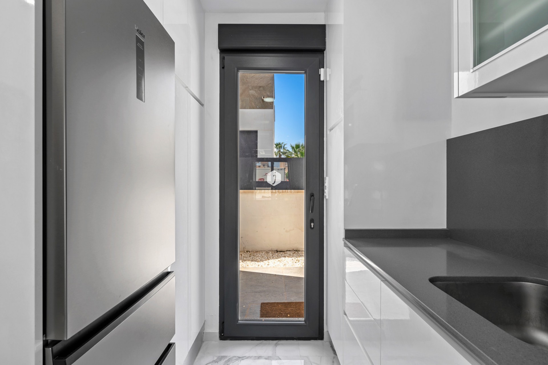 Resale - Villa -
Torrevieja - Costa Blanca