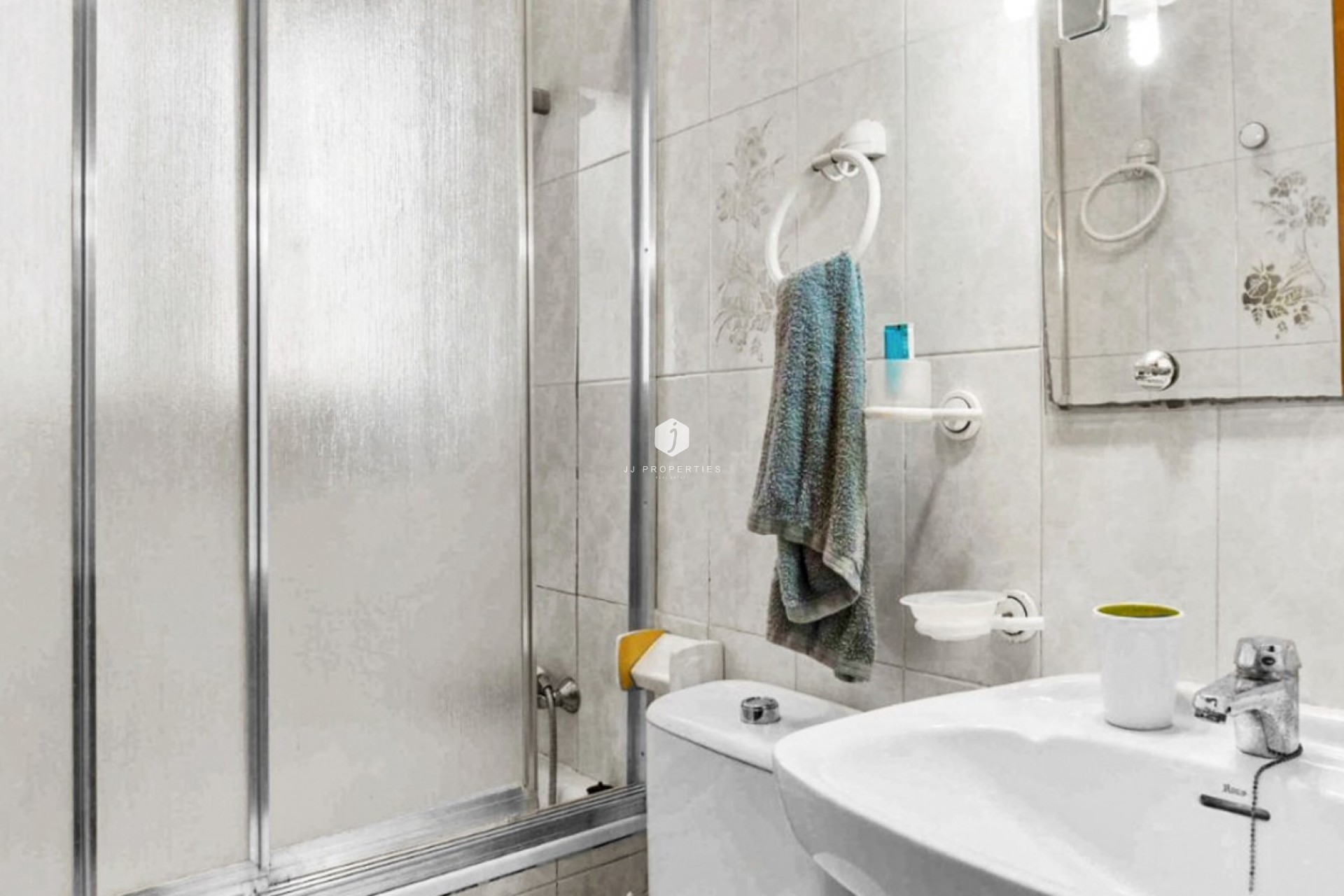 Resale - Villa -
Torrevieja - Costa Blanca