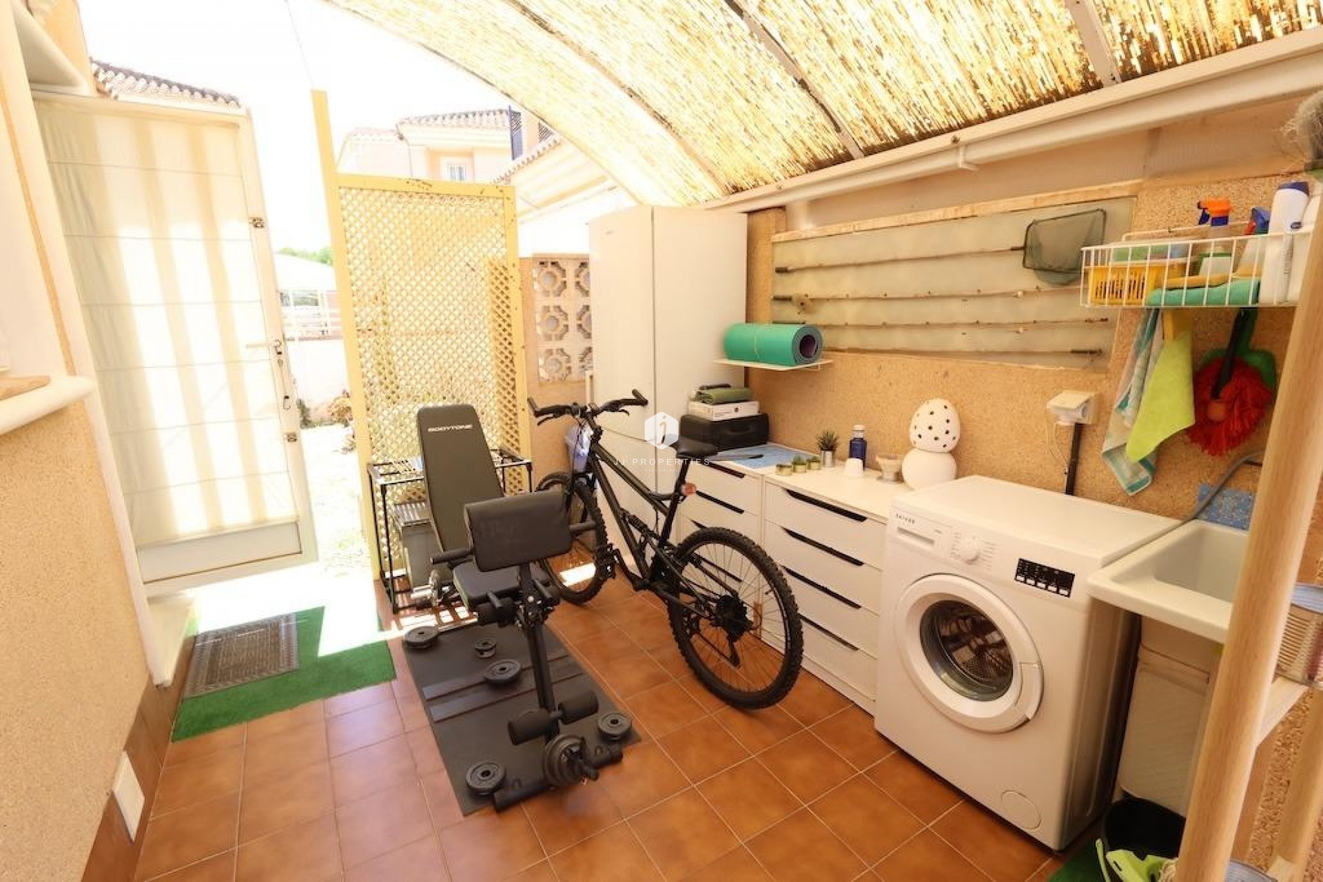 Resale - Villa -
Torrevieja - Costa Blanca