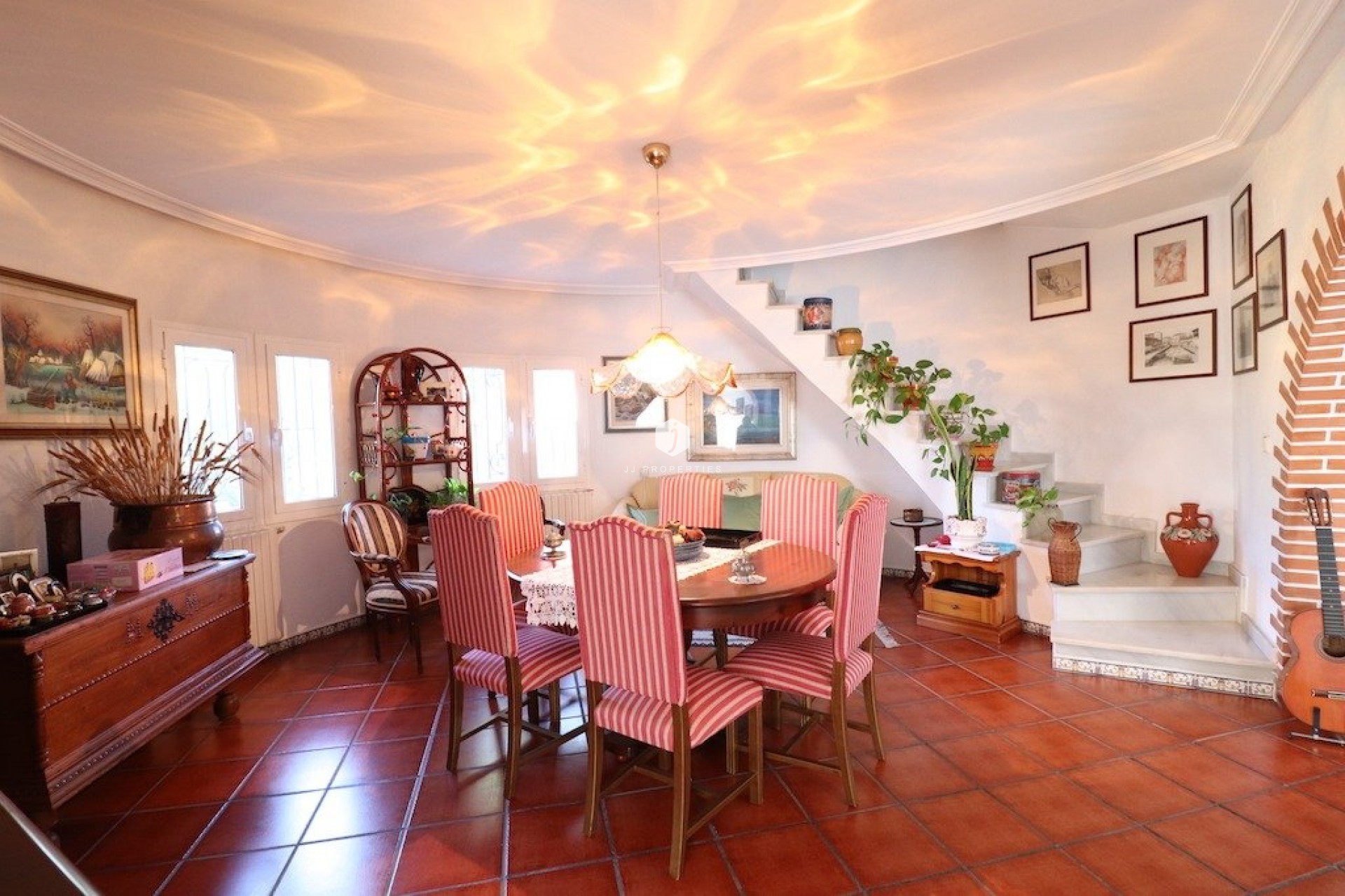 Resale - Villa -
Torrevieja - Costa Blanca