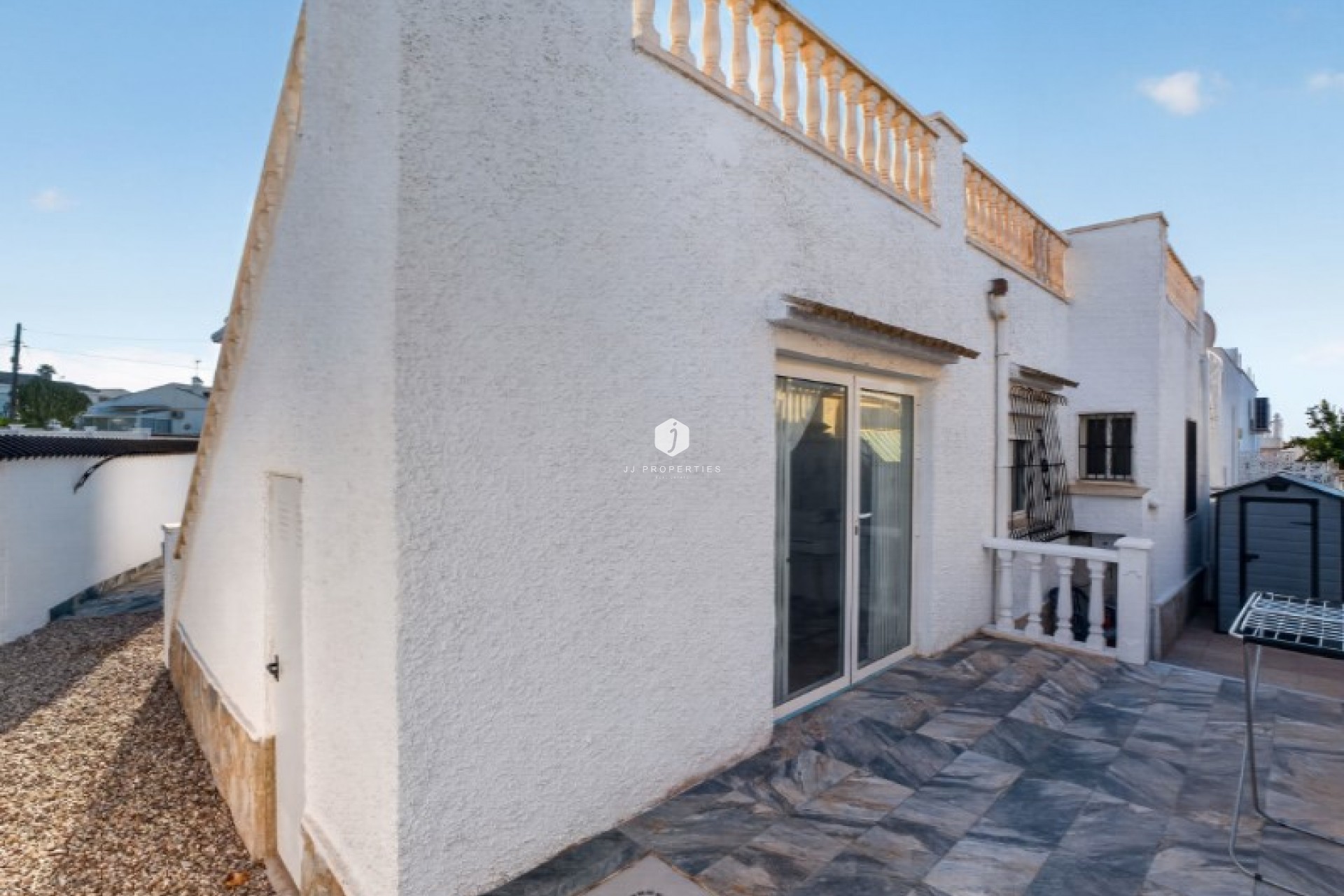 Resale - Villa -
Torrevieja - Costa Blanca