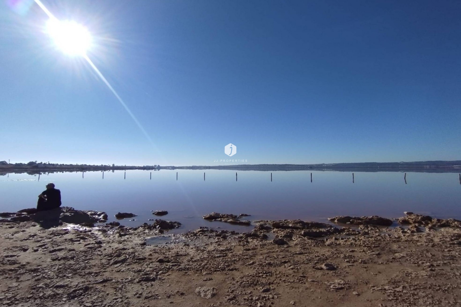 Resale - Villa -
Torrevieja - La Siesta - El Salado - Torreta