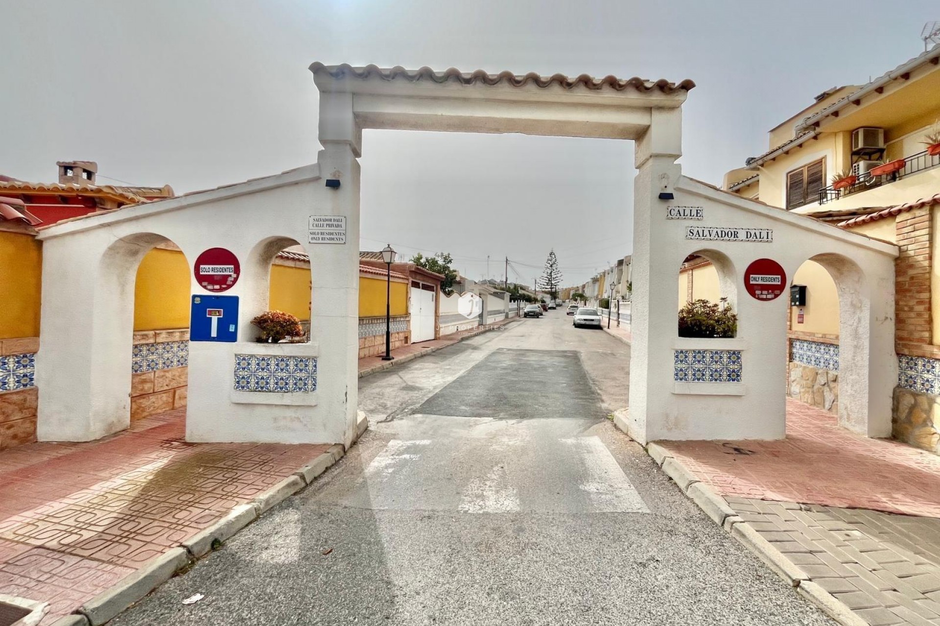 Resale - Villa -
Torrevieja - Los Balcones - Los Altos del Edén