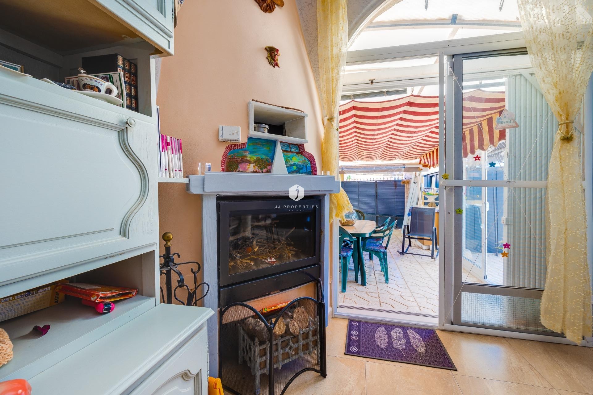 Resale - Villa -
Torrevieja - Playa de los Locos