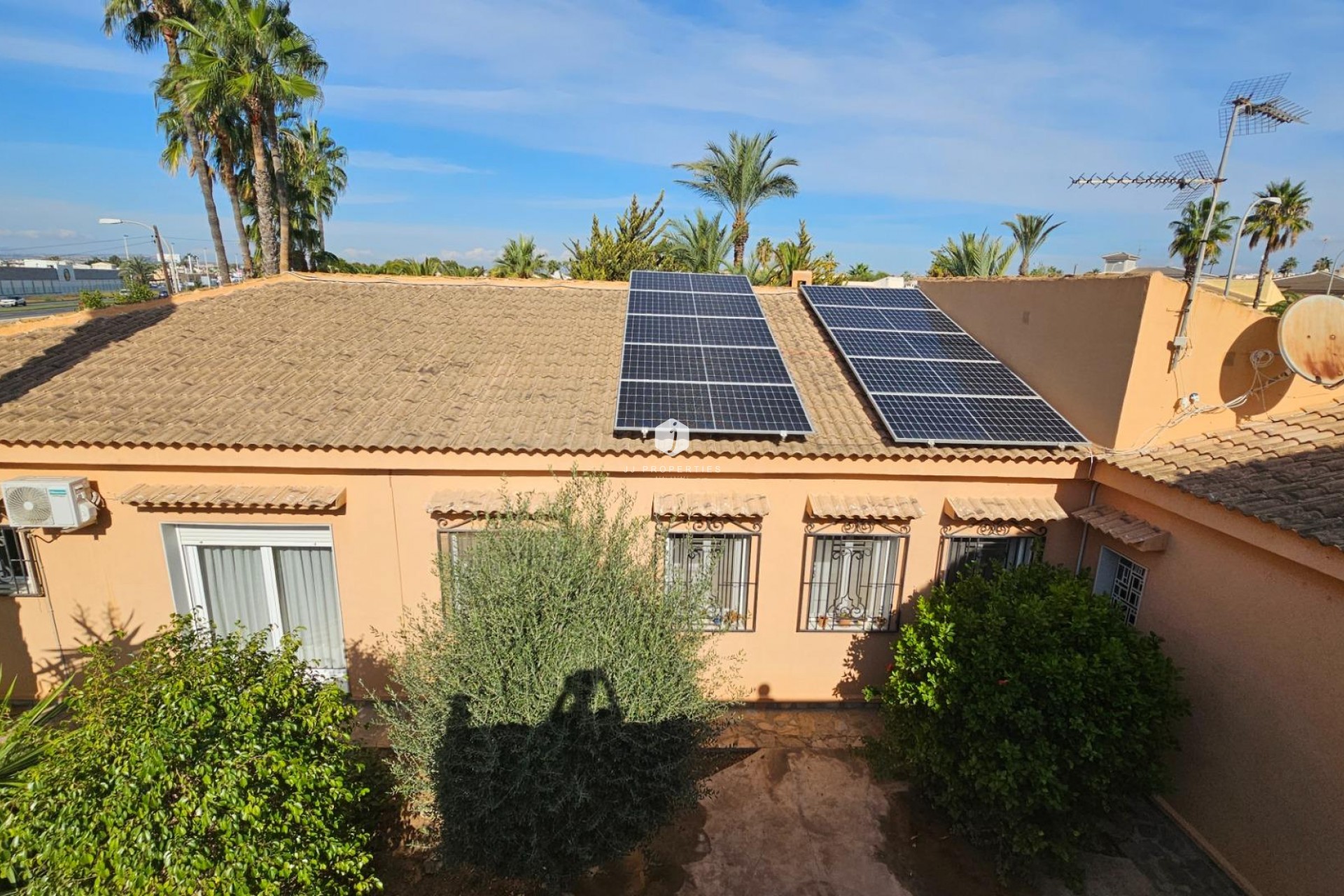 Resale - Villa -
Torrevieja - San luis