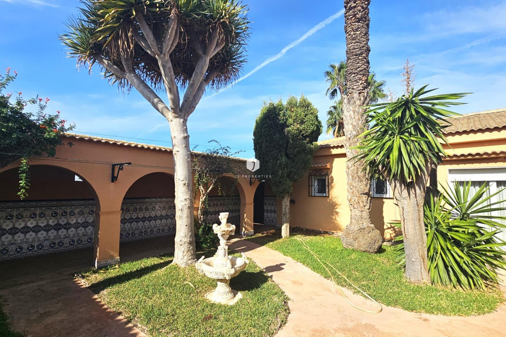 Resale - Villa -
Torrevieja - San luis