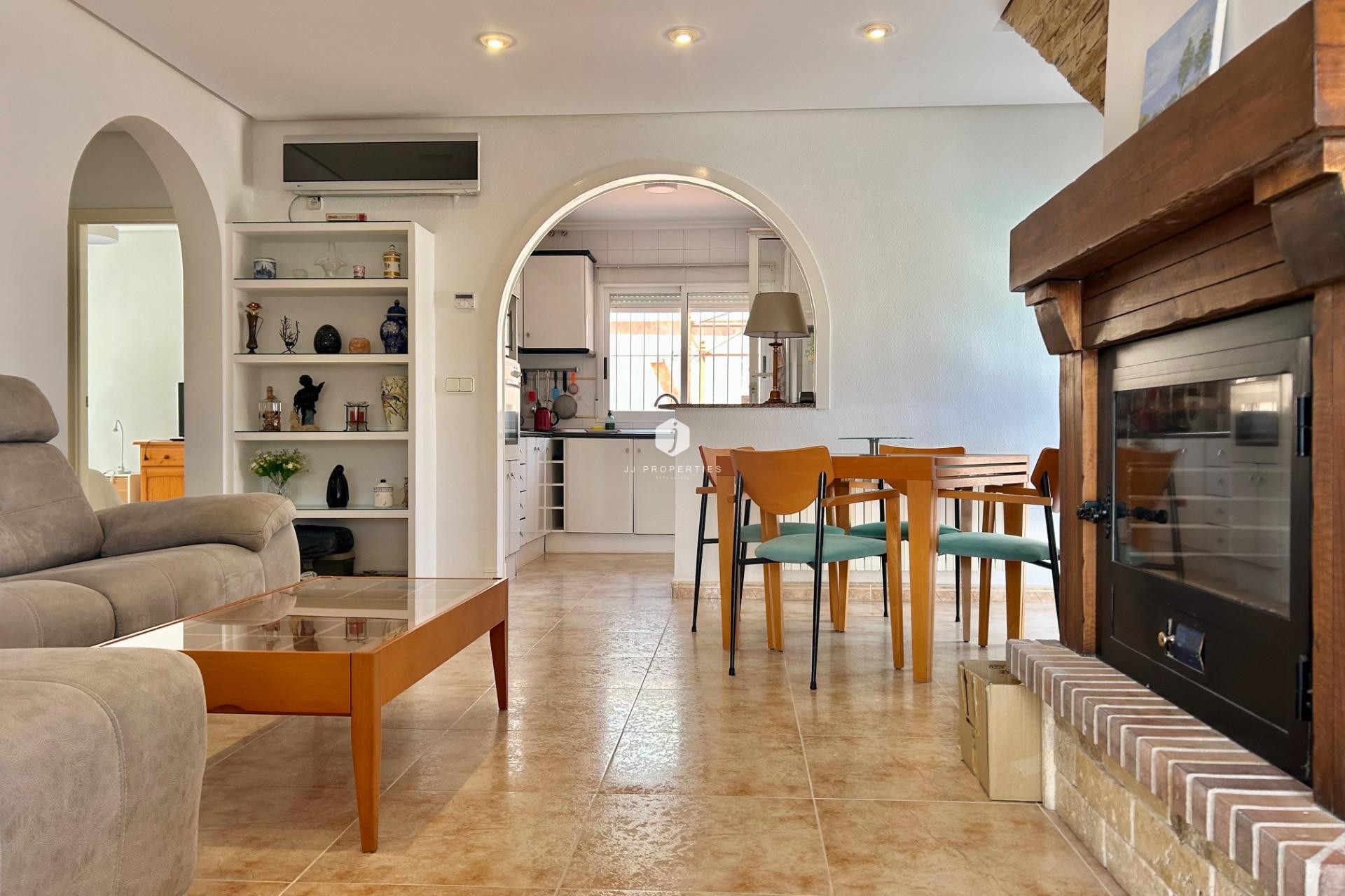 Resale - Villa -
Torrevieja - San luis