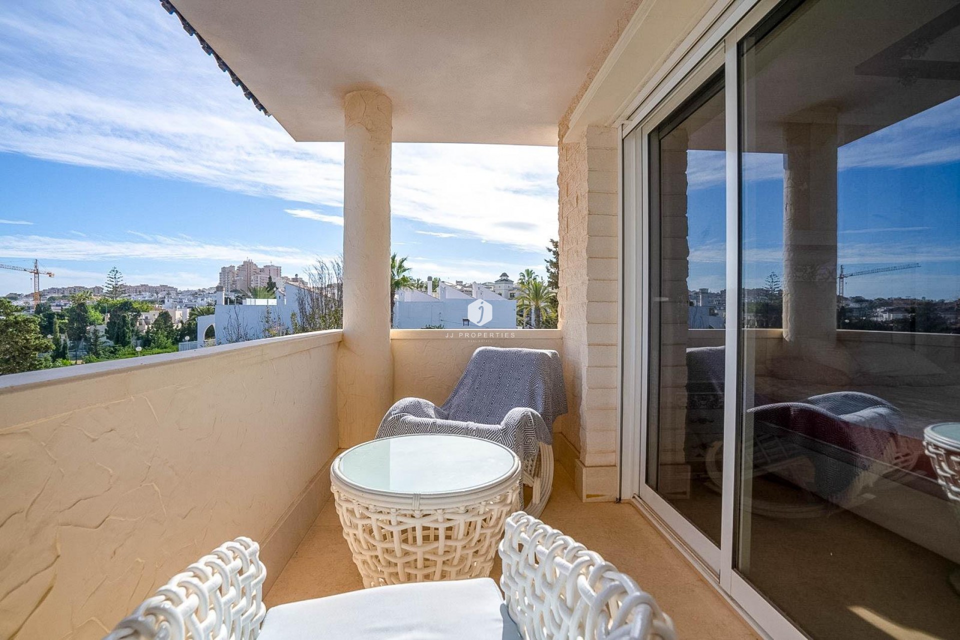 Resale - Villa -
Torrevieja - Torre la mata