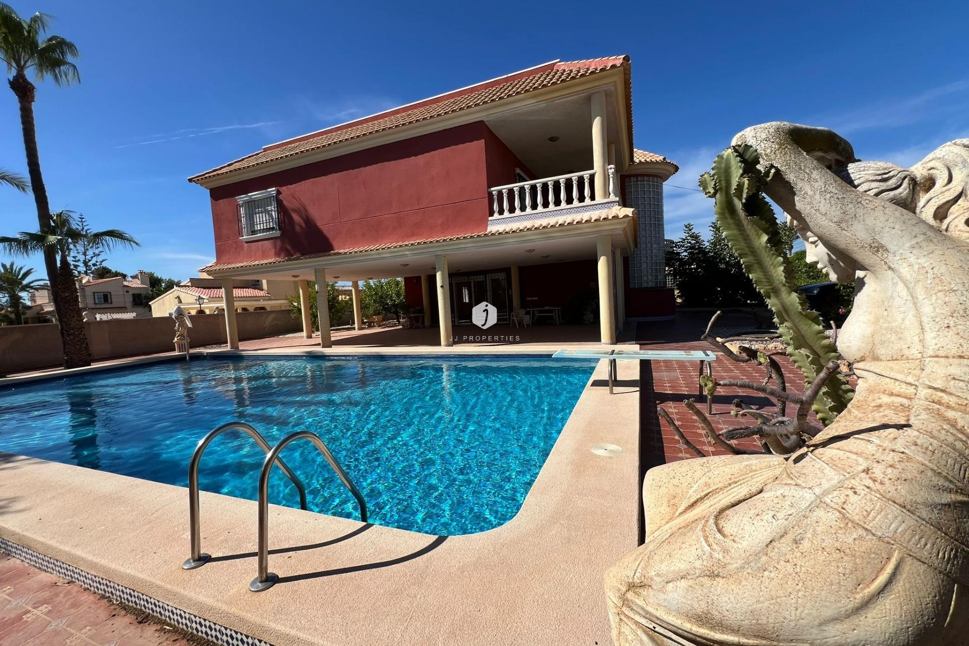 Resale - Villa -
Torrevieja - Torreta Florida