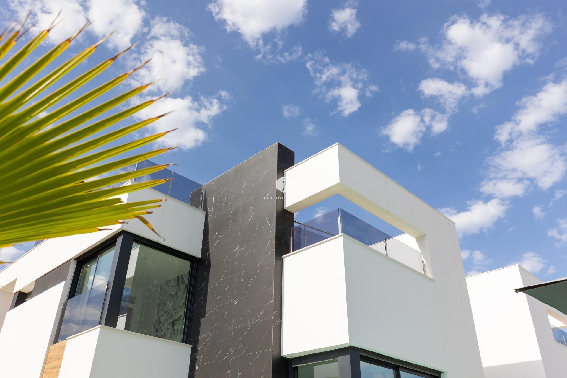 Resale - Villa -
Torrevieja - Torreta Florida