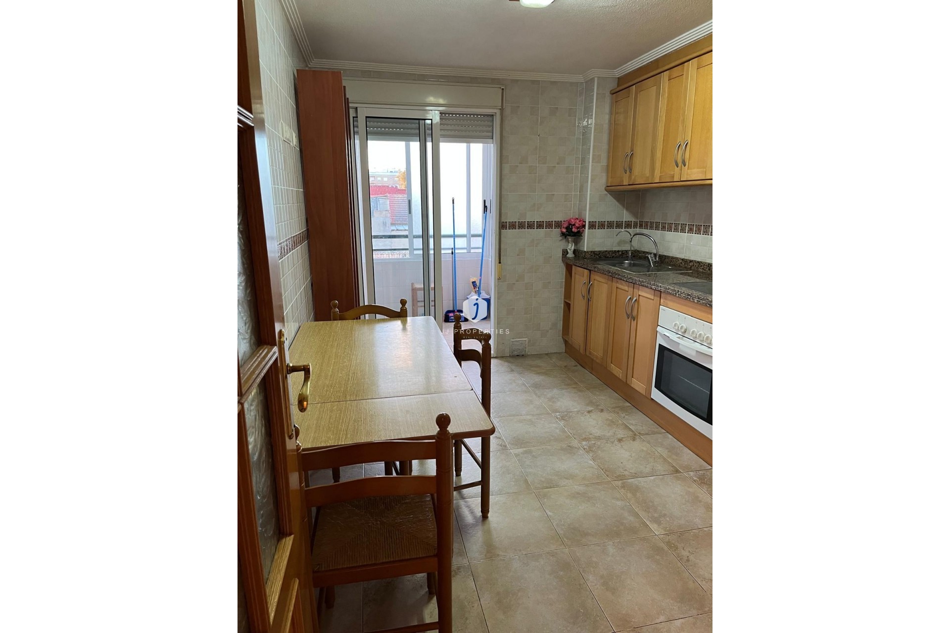 Segunda mano - Apartamento / piso -
Almoradí - Centro Urbano 2