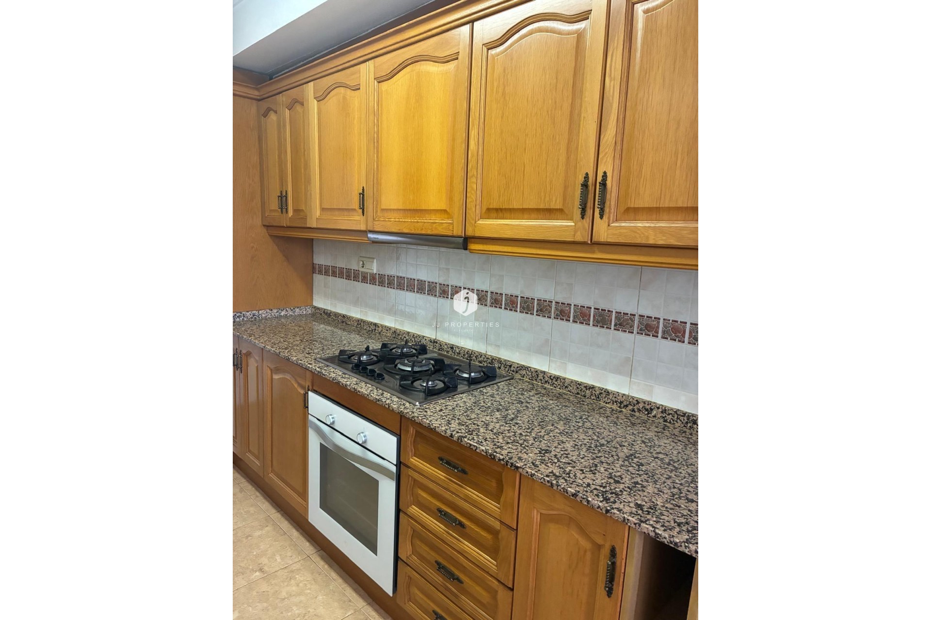 Segunda mano - Apartamento / piso -
Almoradí - centro