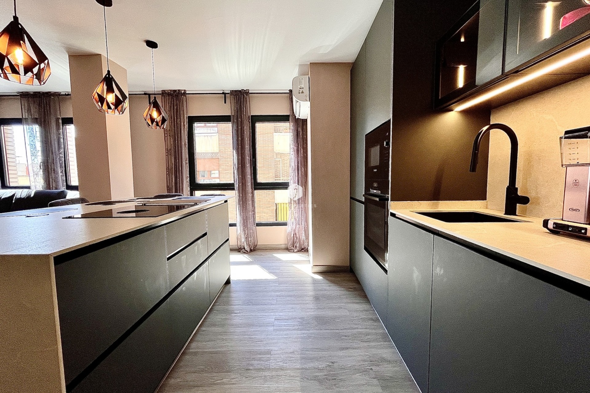 Segunda mano - Apartamento / piso -
Almoradí - Inland